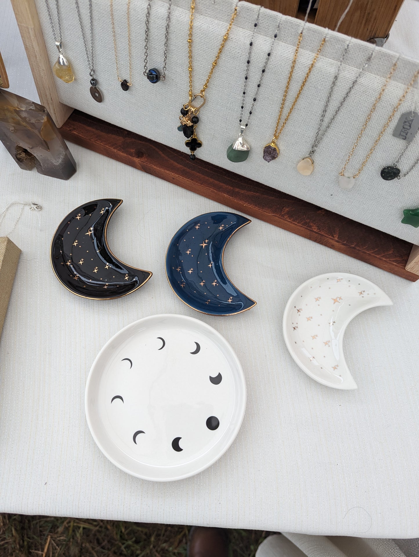 Plato de baratijas de luna creciente (3 colores disponibles)