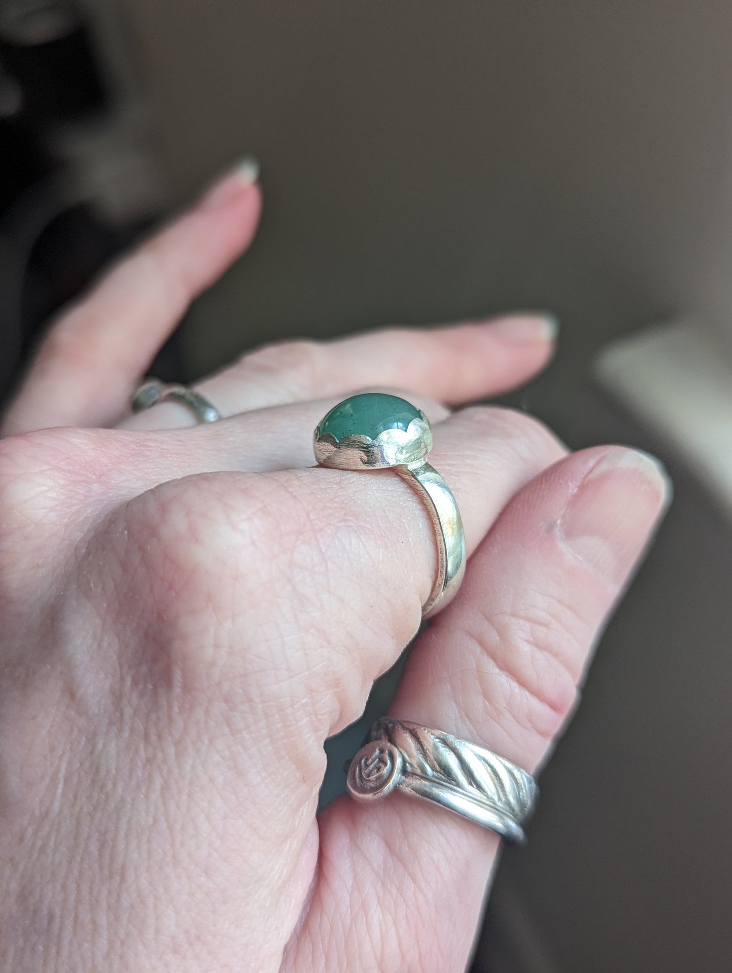 12mm Green Aventurine Round Sterling Silver Ring - Size 7.5