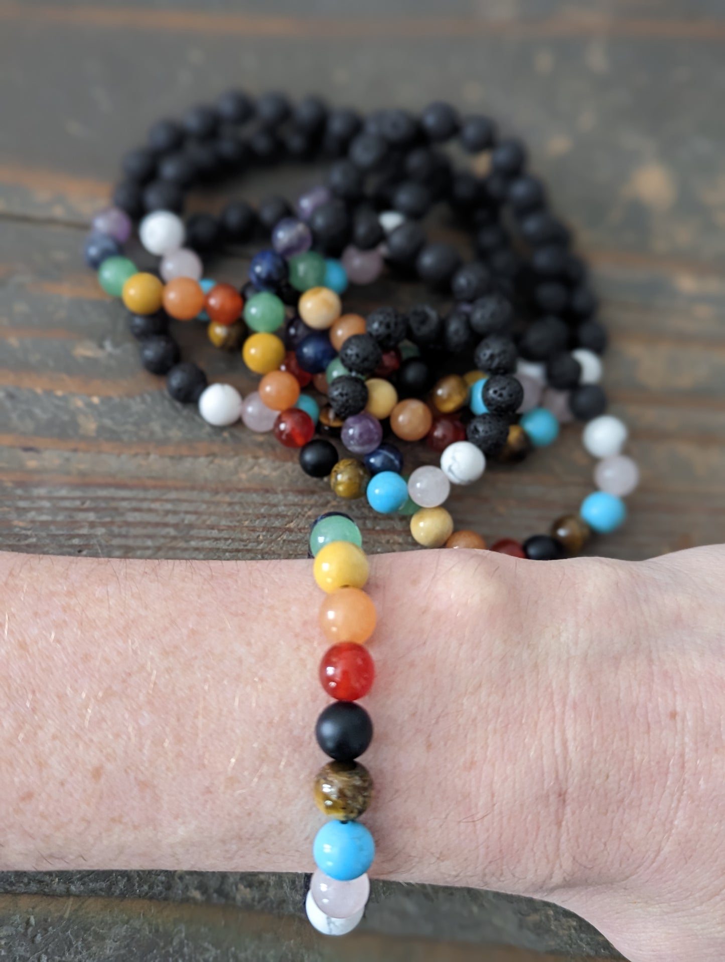 Pulsera arcoíris de chakras (varios tamaños disponibles)