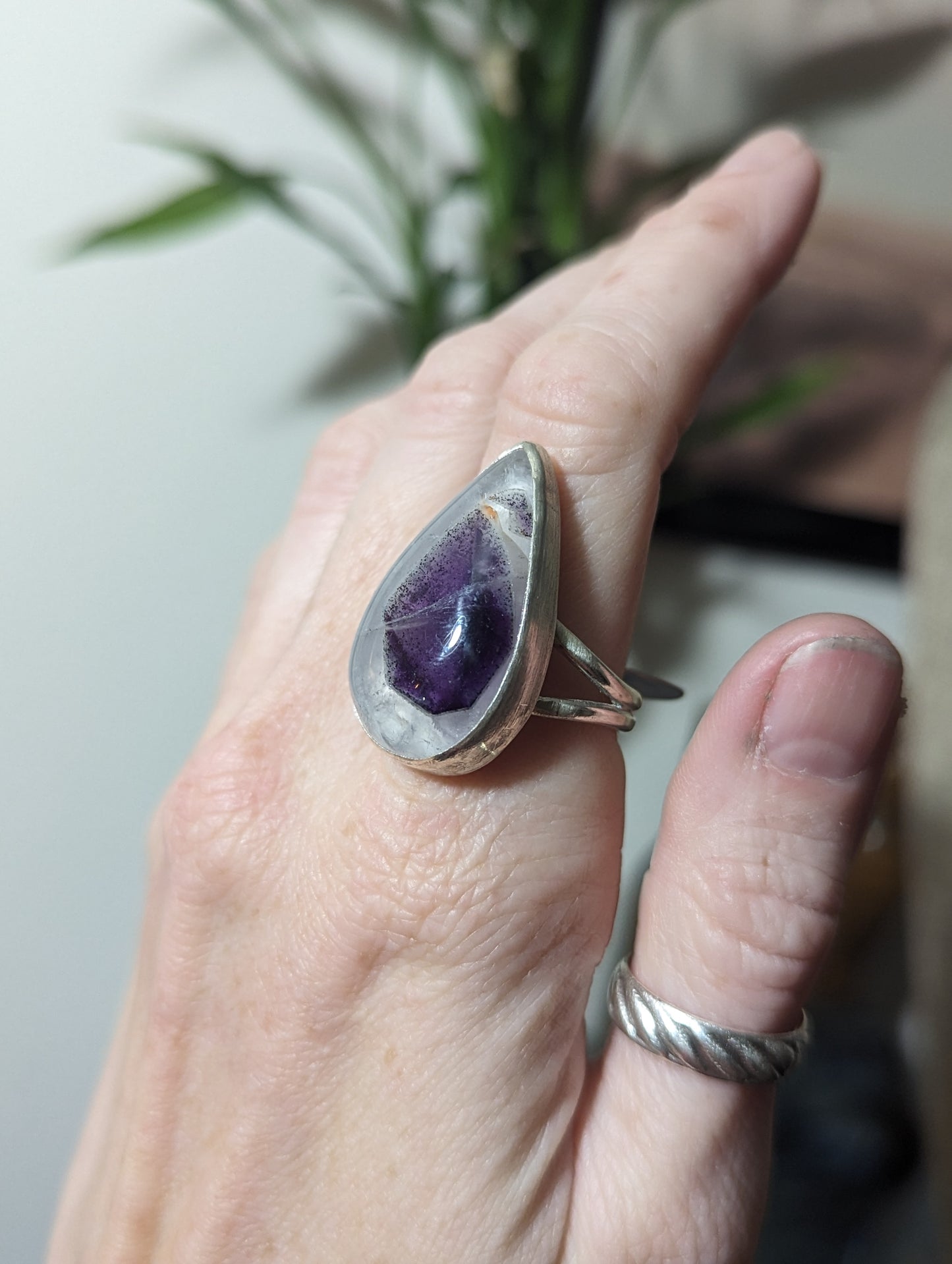 Quartz and Amethyst Ring - Size 8