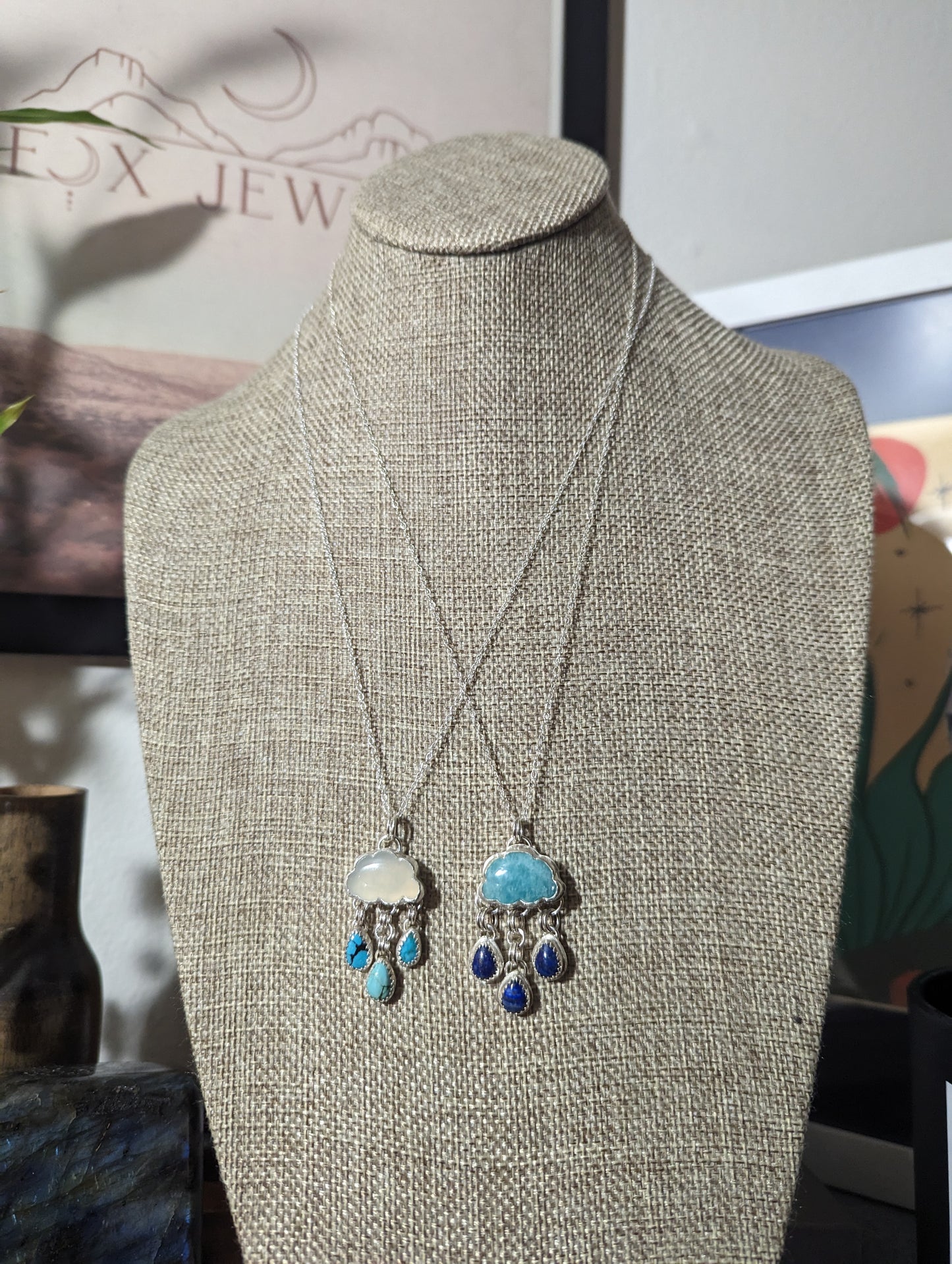 Collar de plata de ley con gotas de piedra lunar y turquesa (MTO)