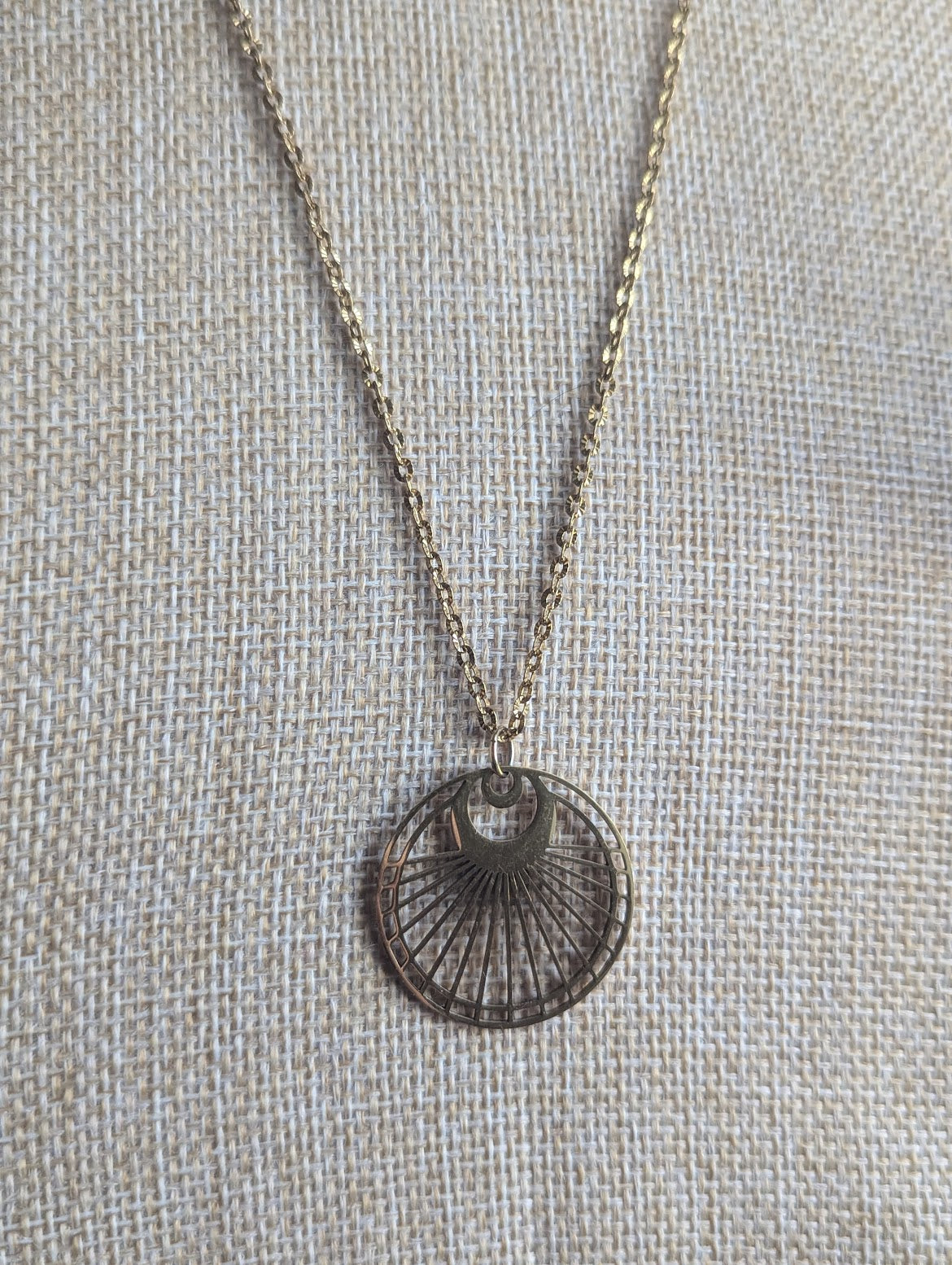 Collar de acero inoxidable Moonrays (oro o plata)