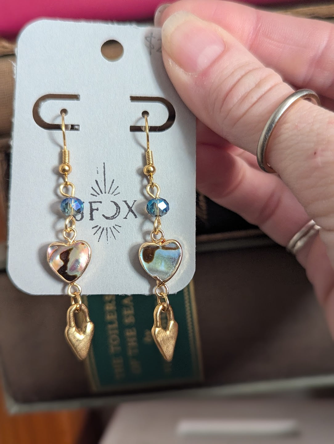 Pendientes de trío de corazones de abulón