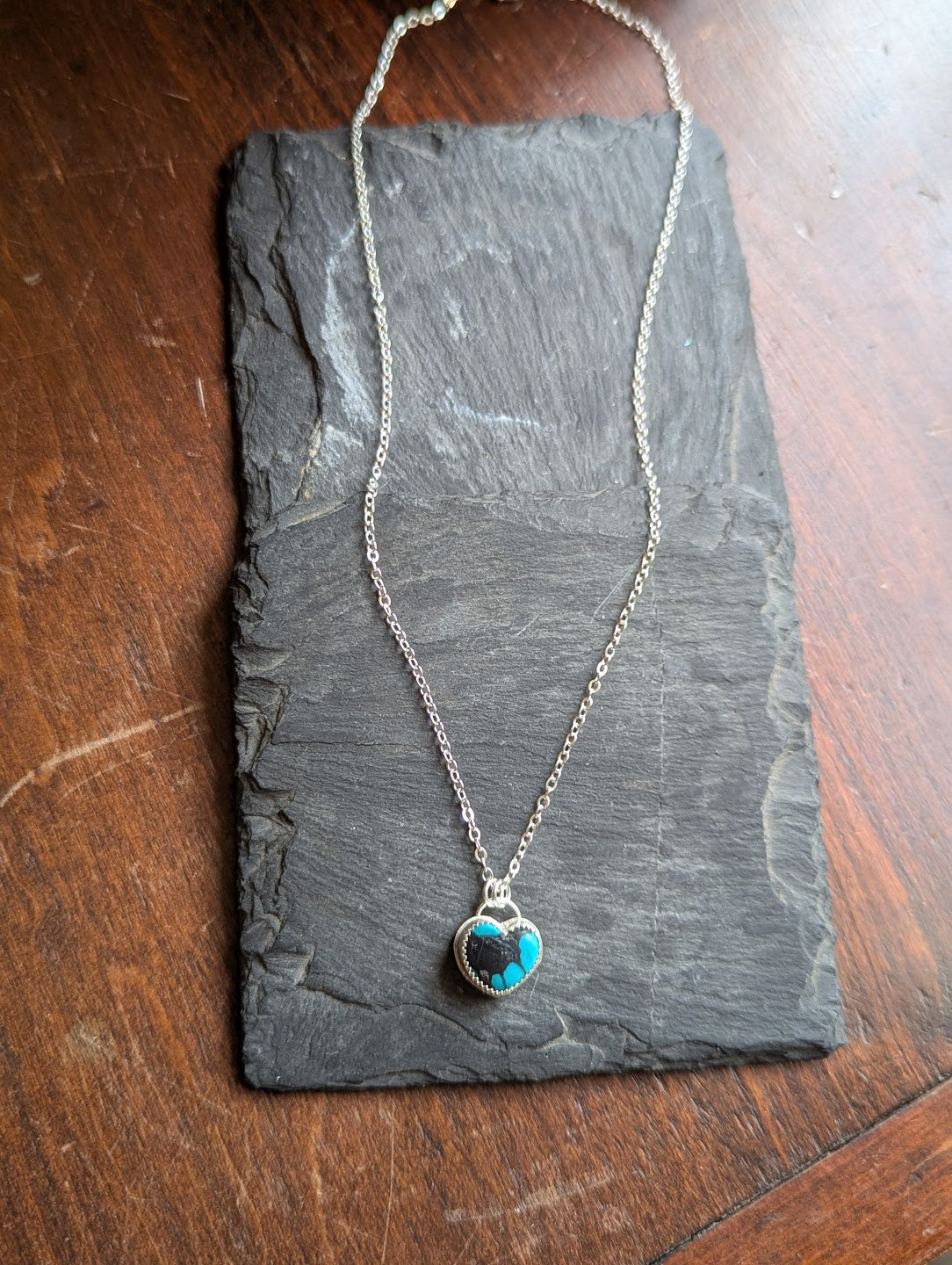 Collar de plata de ley con corazón turquesa
