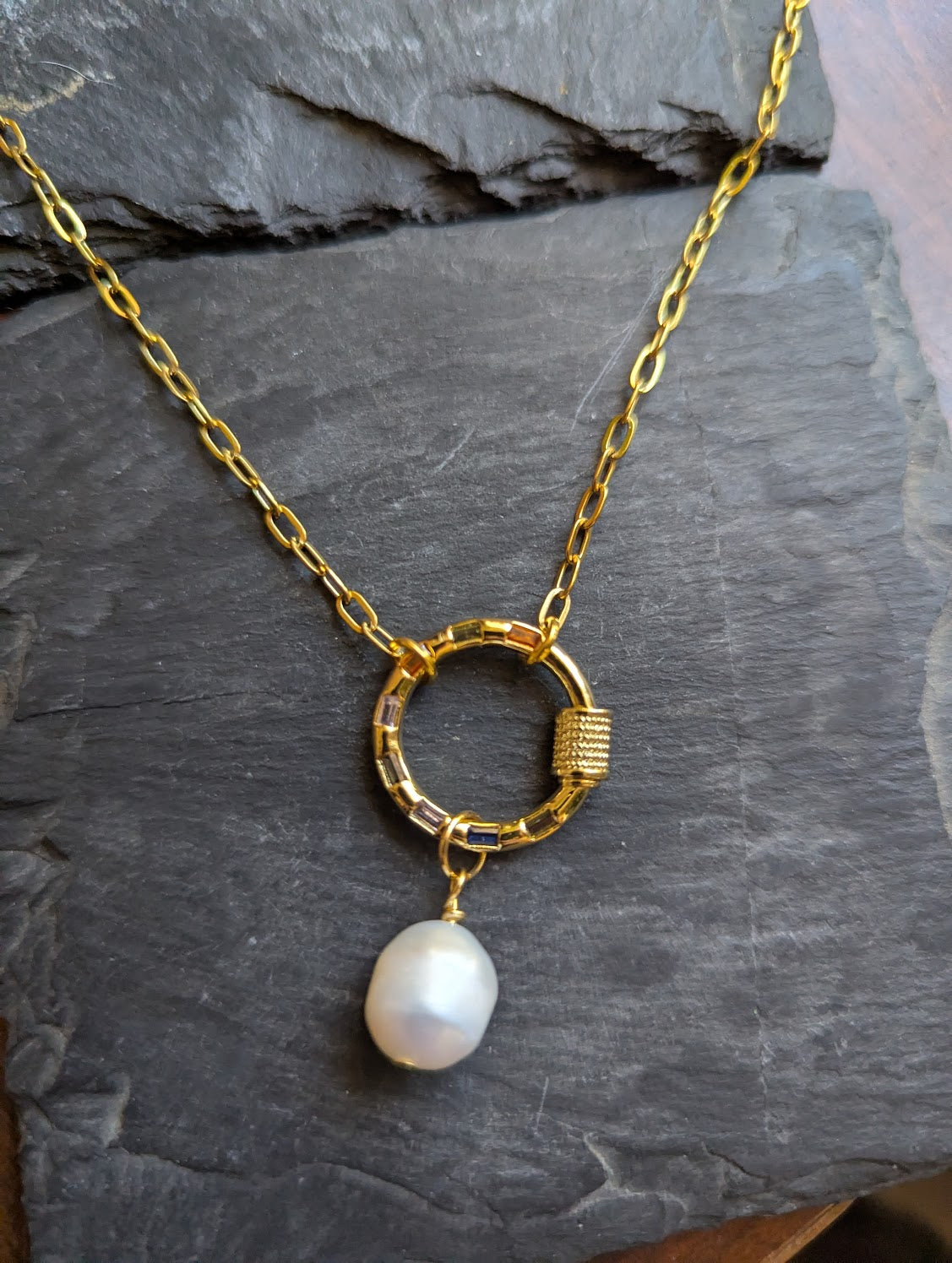 Round Gemstone Carabiner Freshwater Pearl Gold Necklace