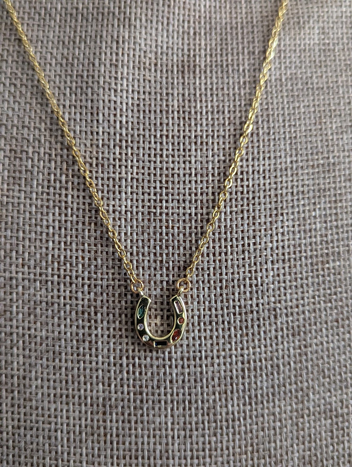 Gold Gemmy Horseshoe Necklace