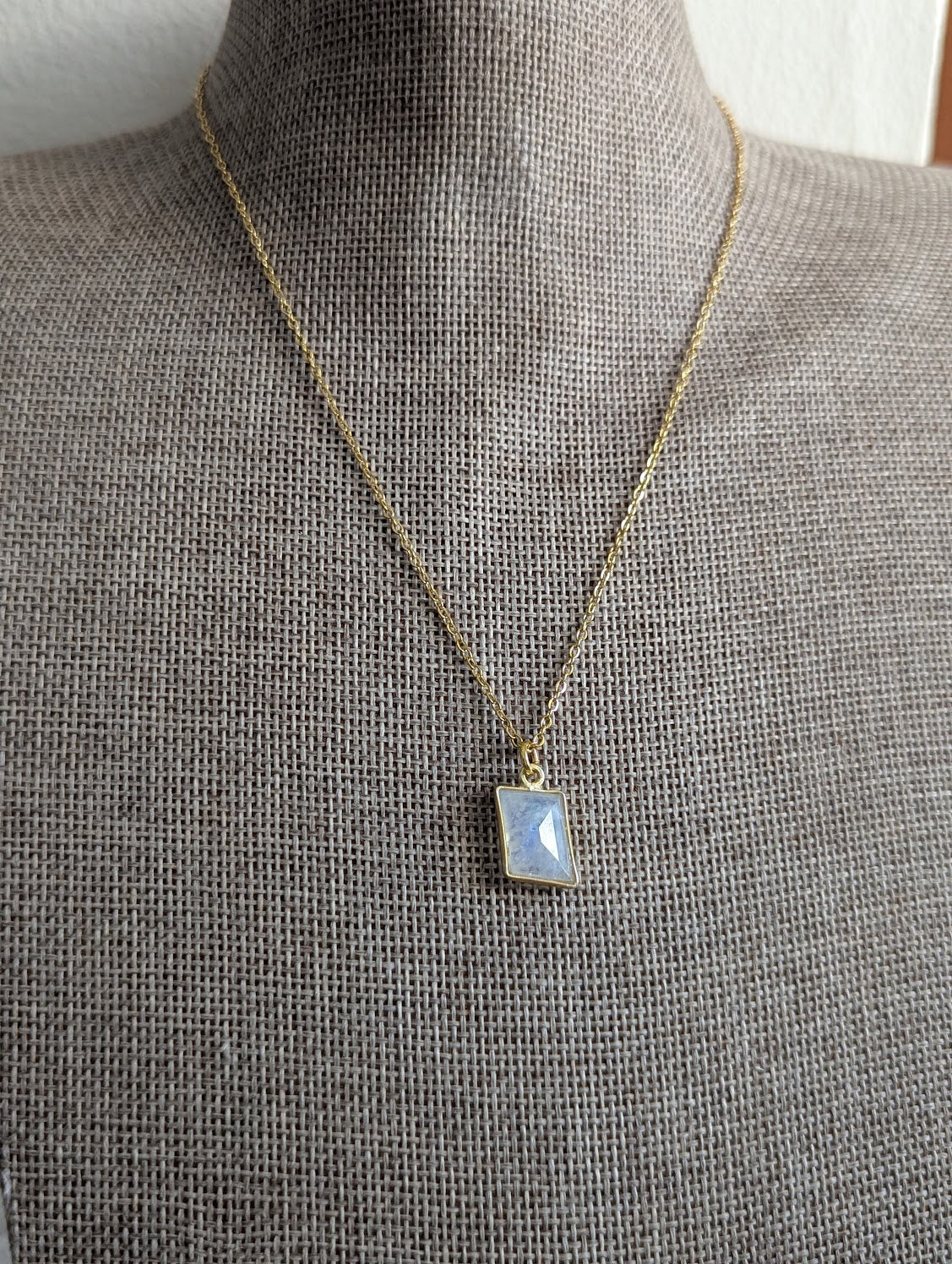 Faceted Moonstone Gold Necklace