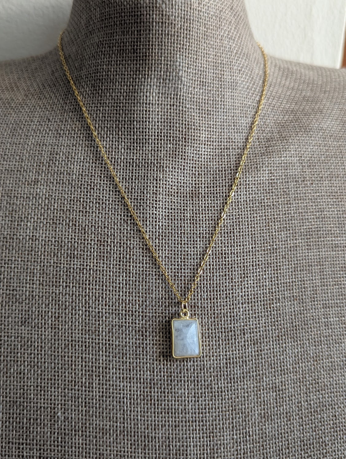 Faceted Moonstone Gold Necklace