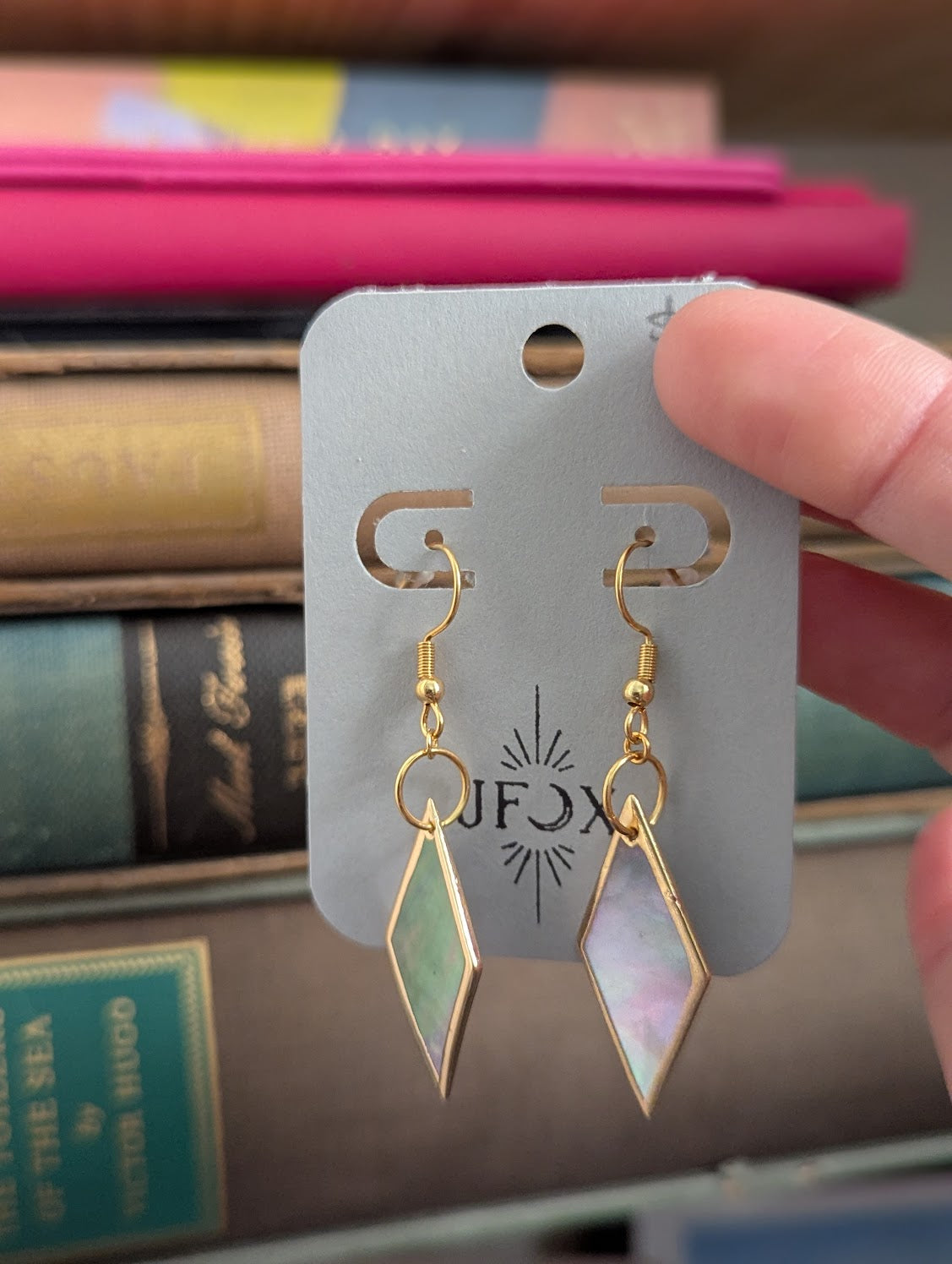 Black Lip Shell Diamond Gold Earrings