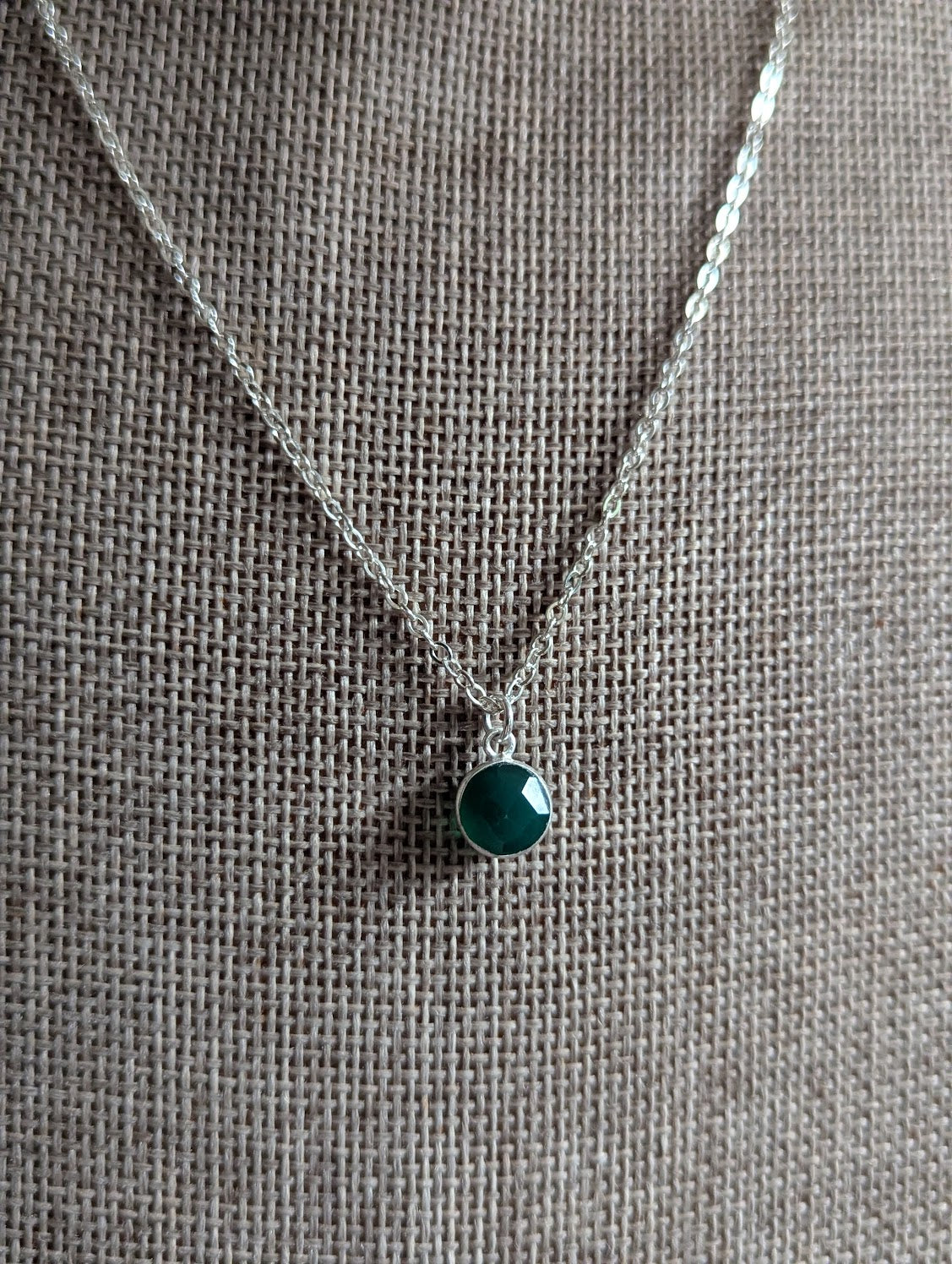 Round Green Onyx Sterling Silver Necklace