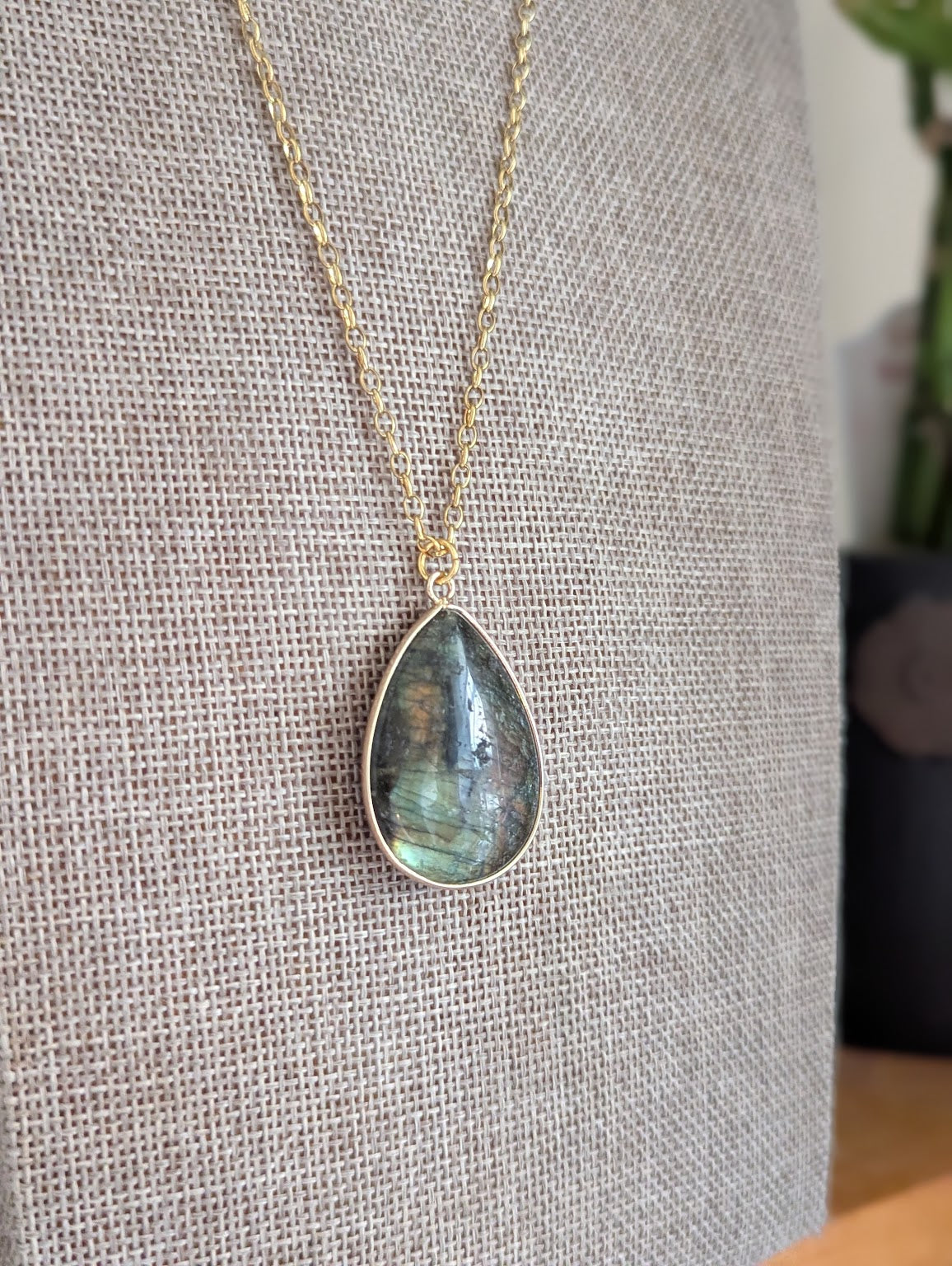 Flashy Labradorite Teardrop Necklace (Various Options Available)