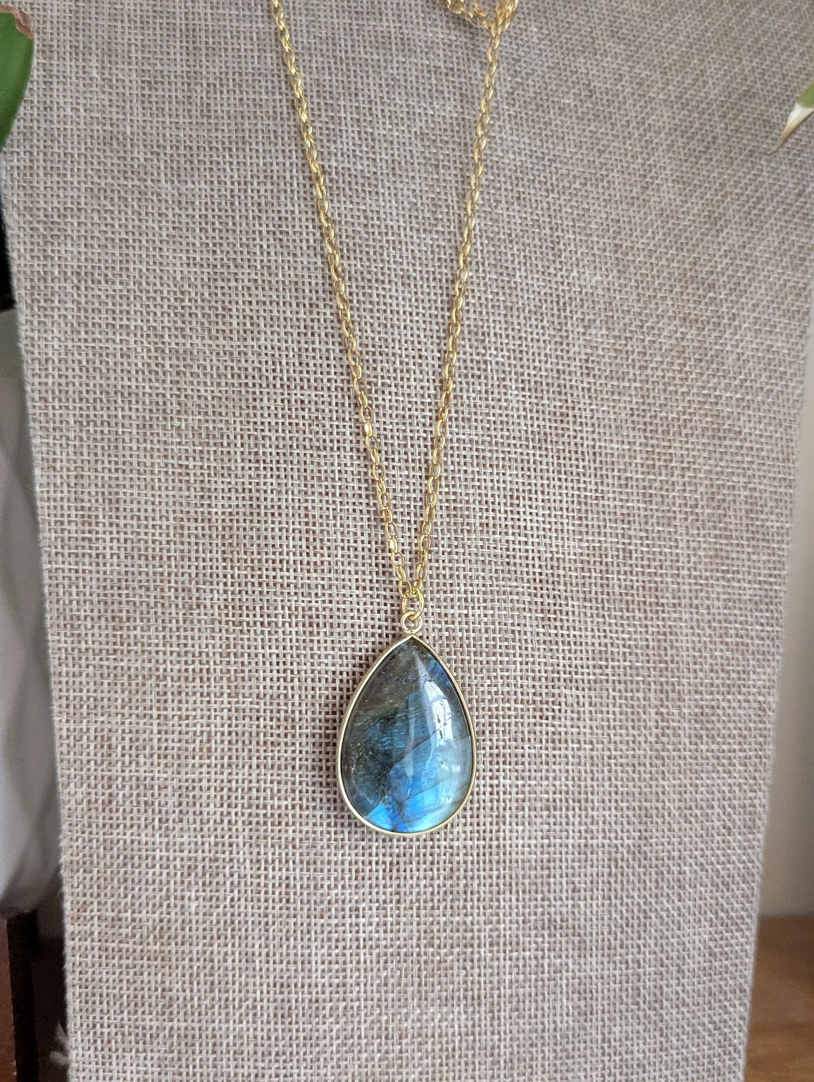 Flashy Labradorite Teardrop Necklace (Various Options Available)