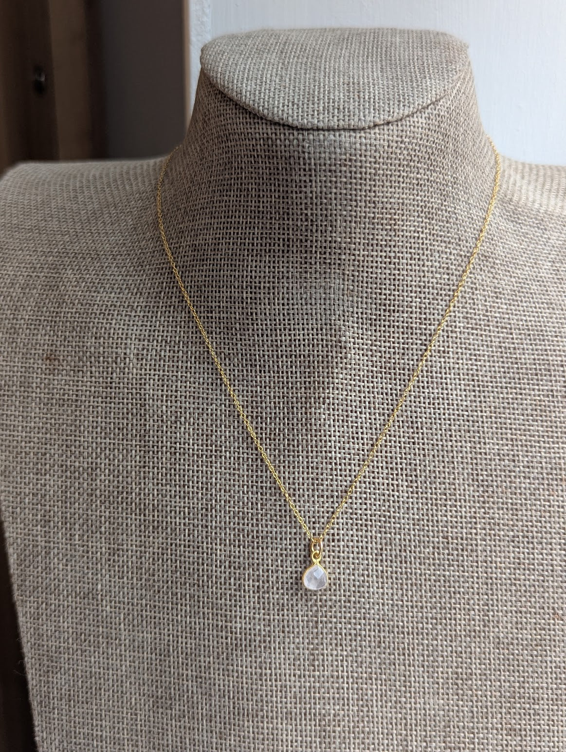 Dainty Rose Quartz Tear Drop 14kGF Necklace