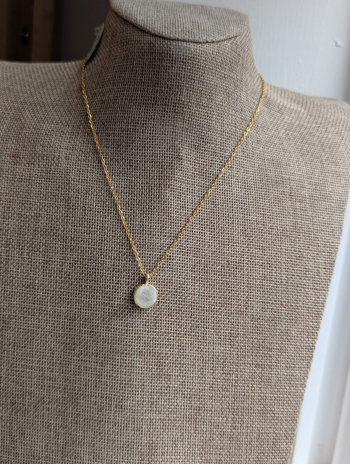Raw Gemstone Round Gold Necklace (Various Stones Available)