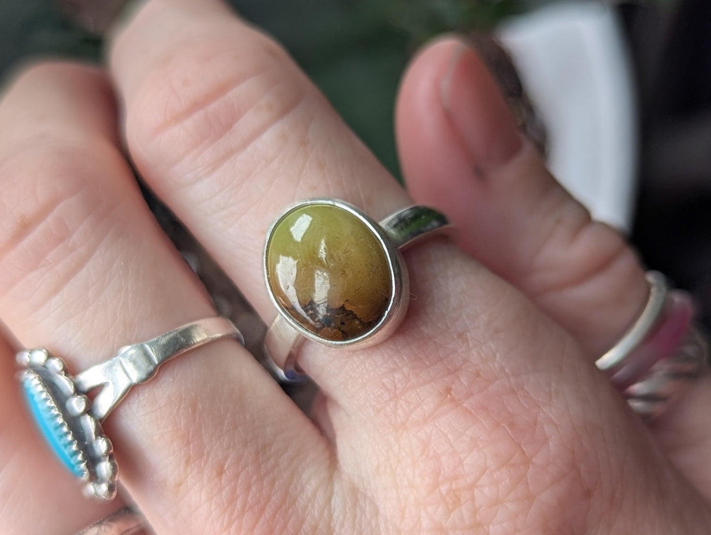 Green Oval Turquoise Silver Ring - Size 9.5