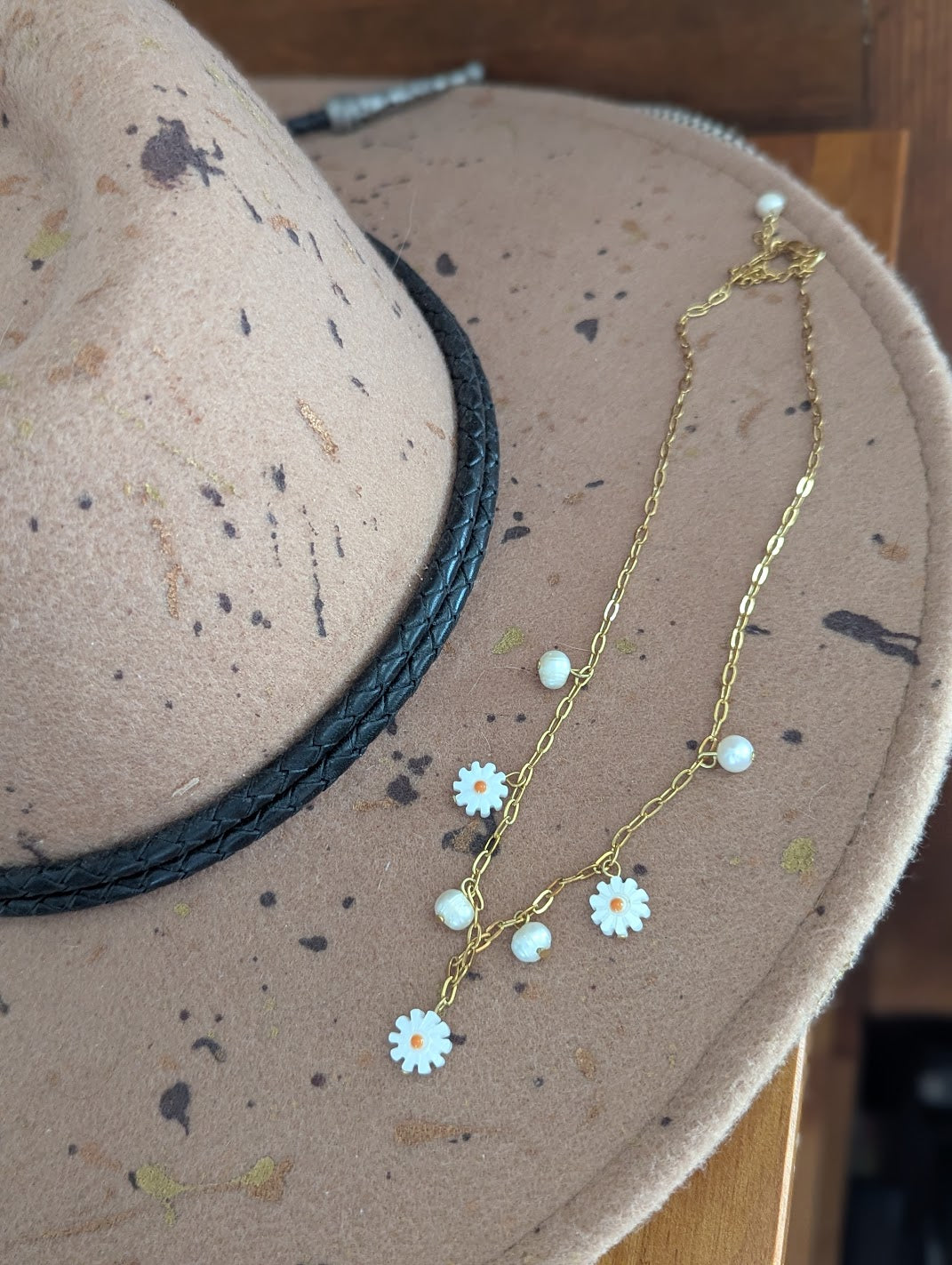 Freshwater Pearl and Mother of Pearl Flower Charm Necklace