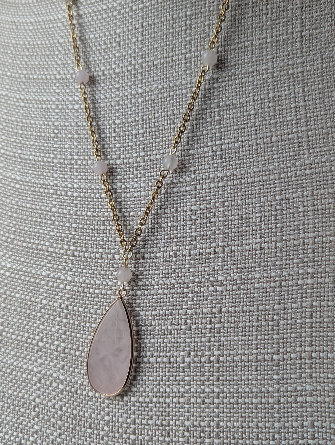 Rose Quartz Beaded Gold Necklace