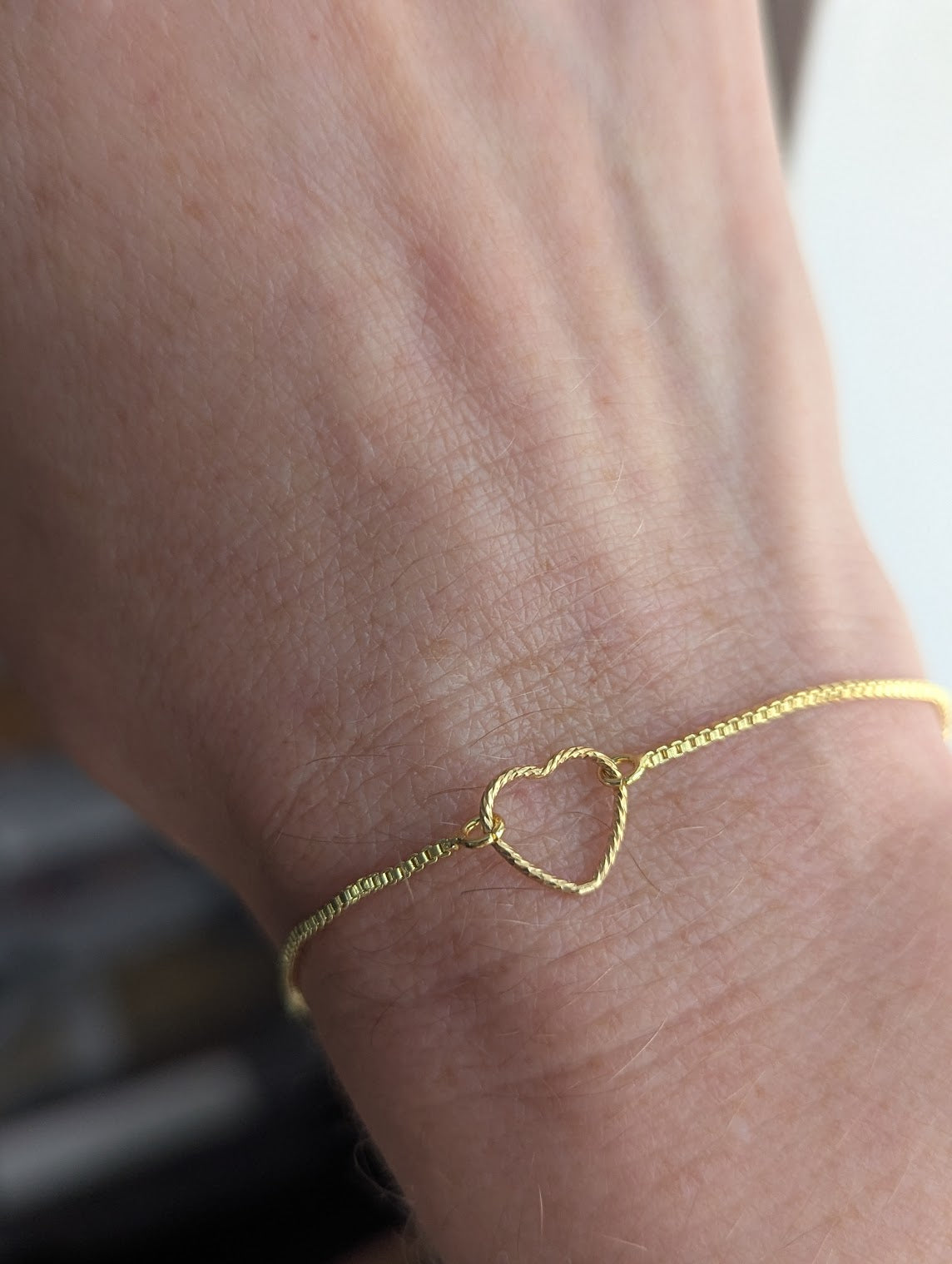 14kGF Twisted Heart Gold Slider Bracelet