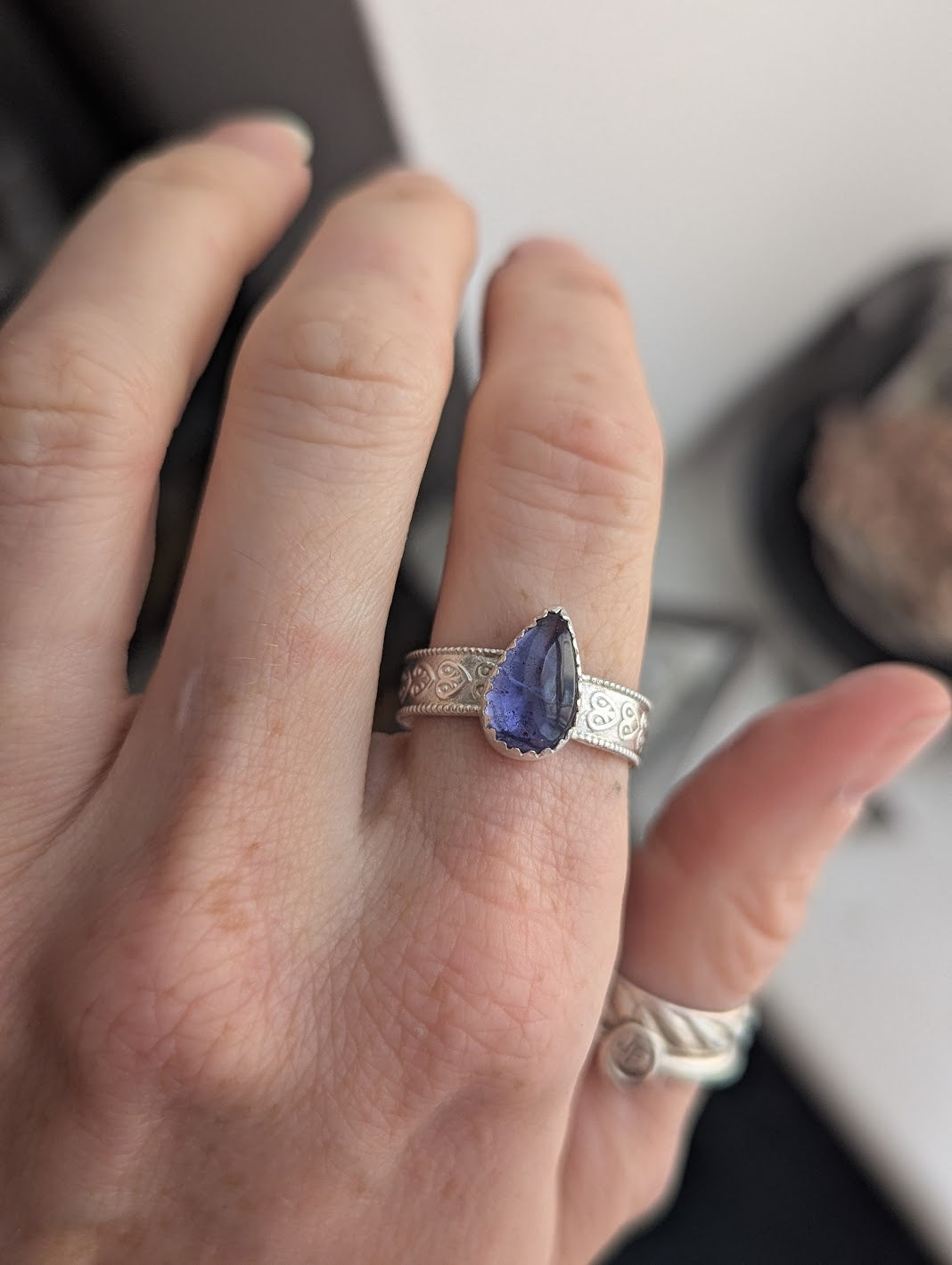 Tanzanite Teardrop with Silver Thick Heart Band - Size 9