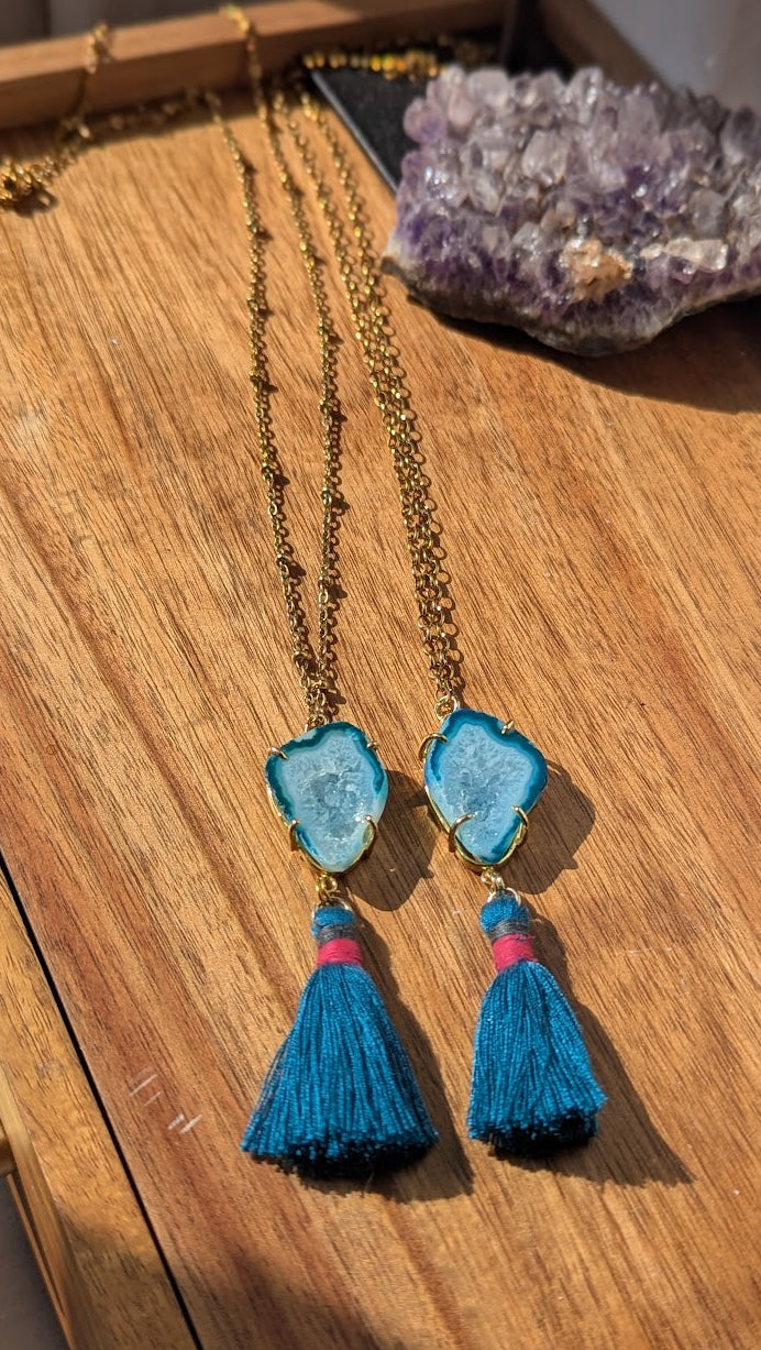 Teal Agate Slice with Blue Tassel Gold Necklace