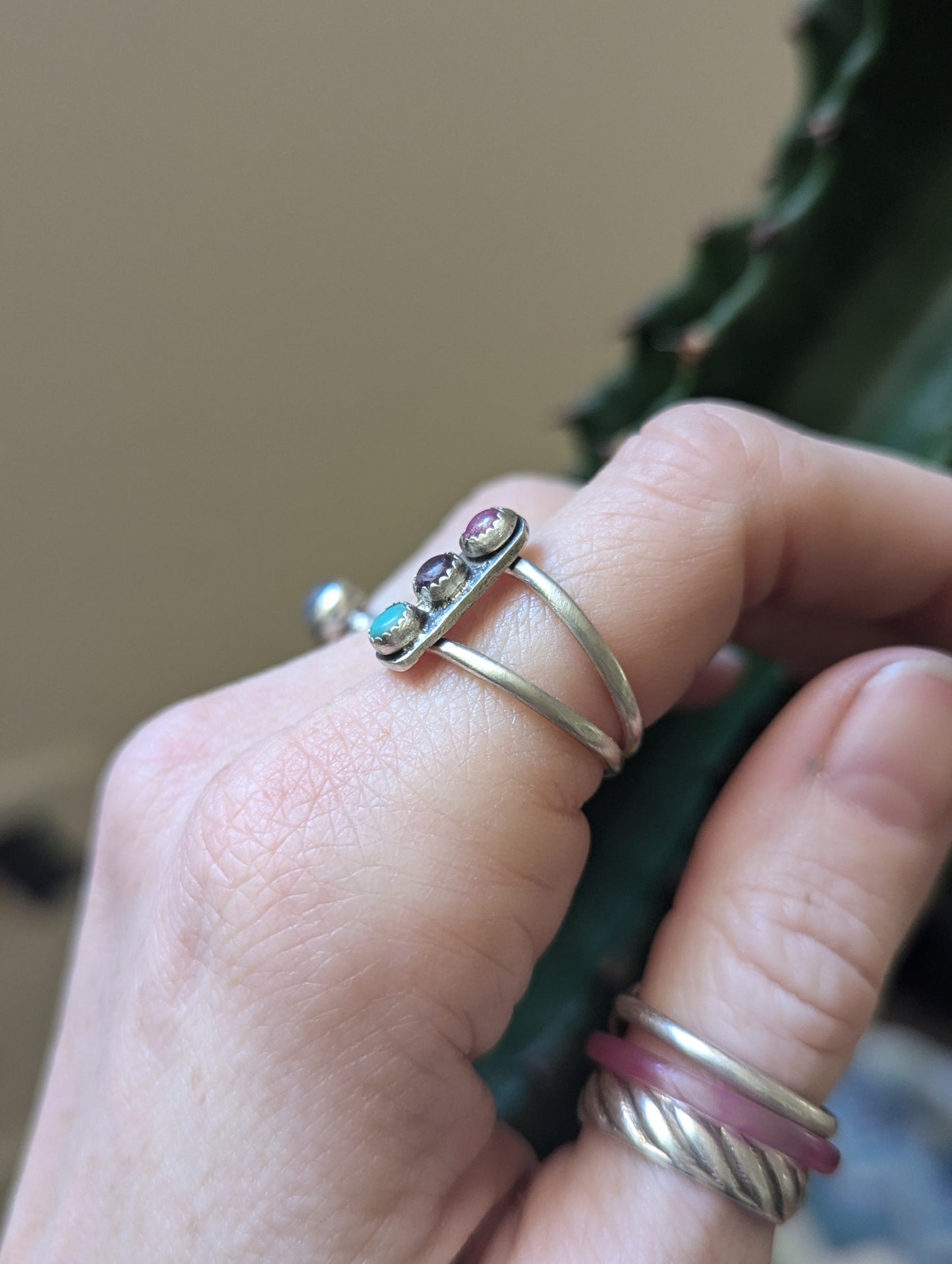 Anillo trío de zafiro, amatista y turquesa - Talla 6