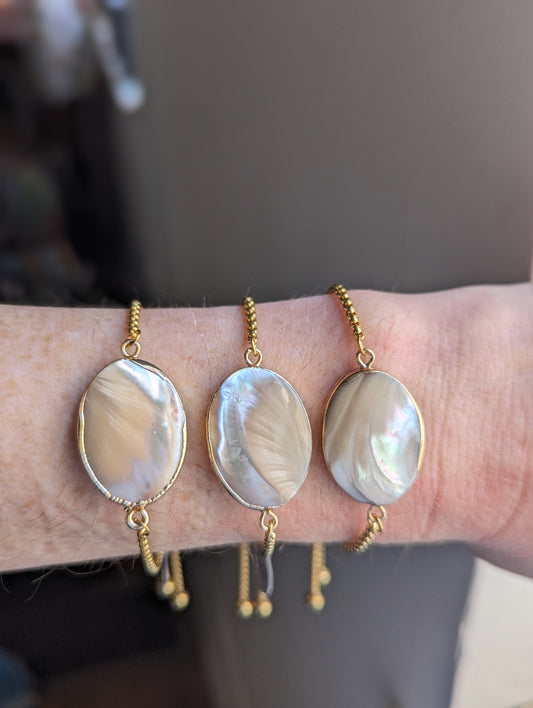 Mother of Pearl Adjustable Slide Bracelet - Gold