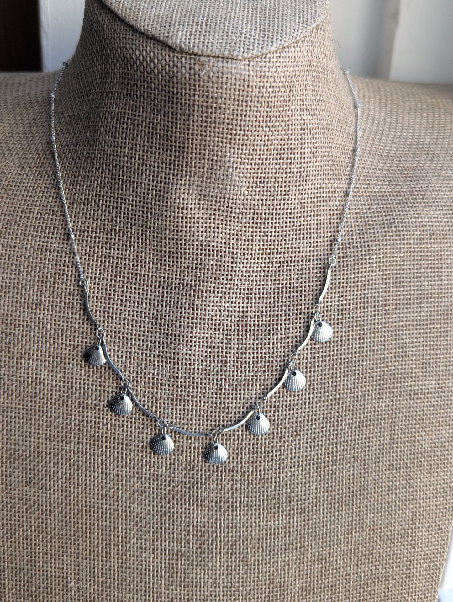 Shell Dangly Charm Stainless Steel Necklace