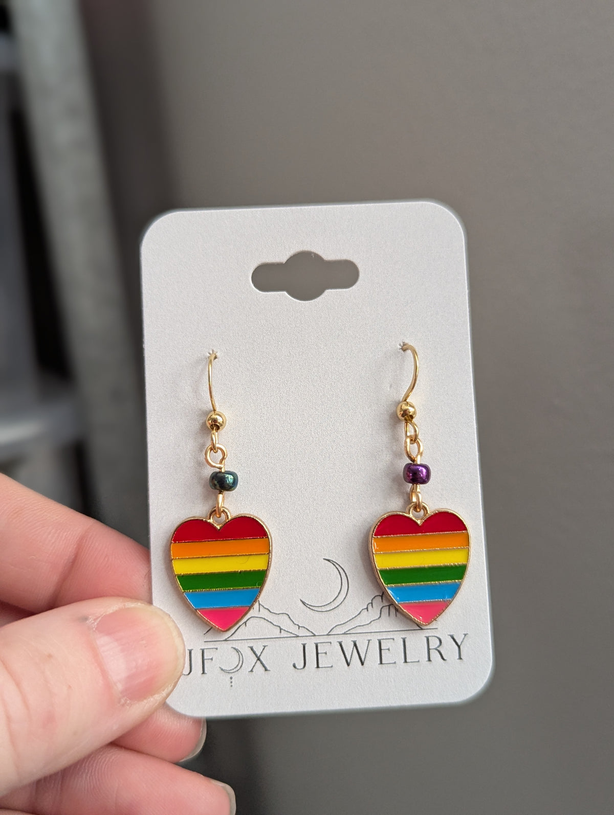 Pendientes de corazón arcoíris