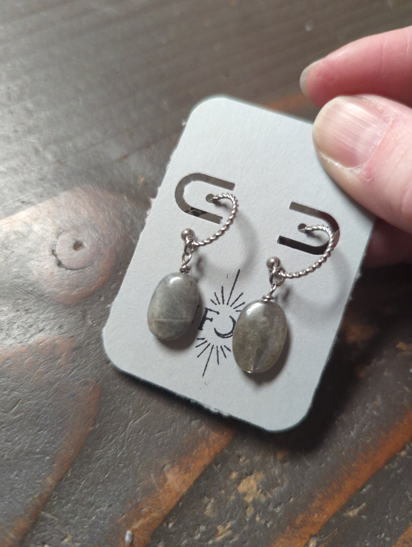 Aros de acero inoxidable con labradorita