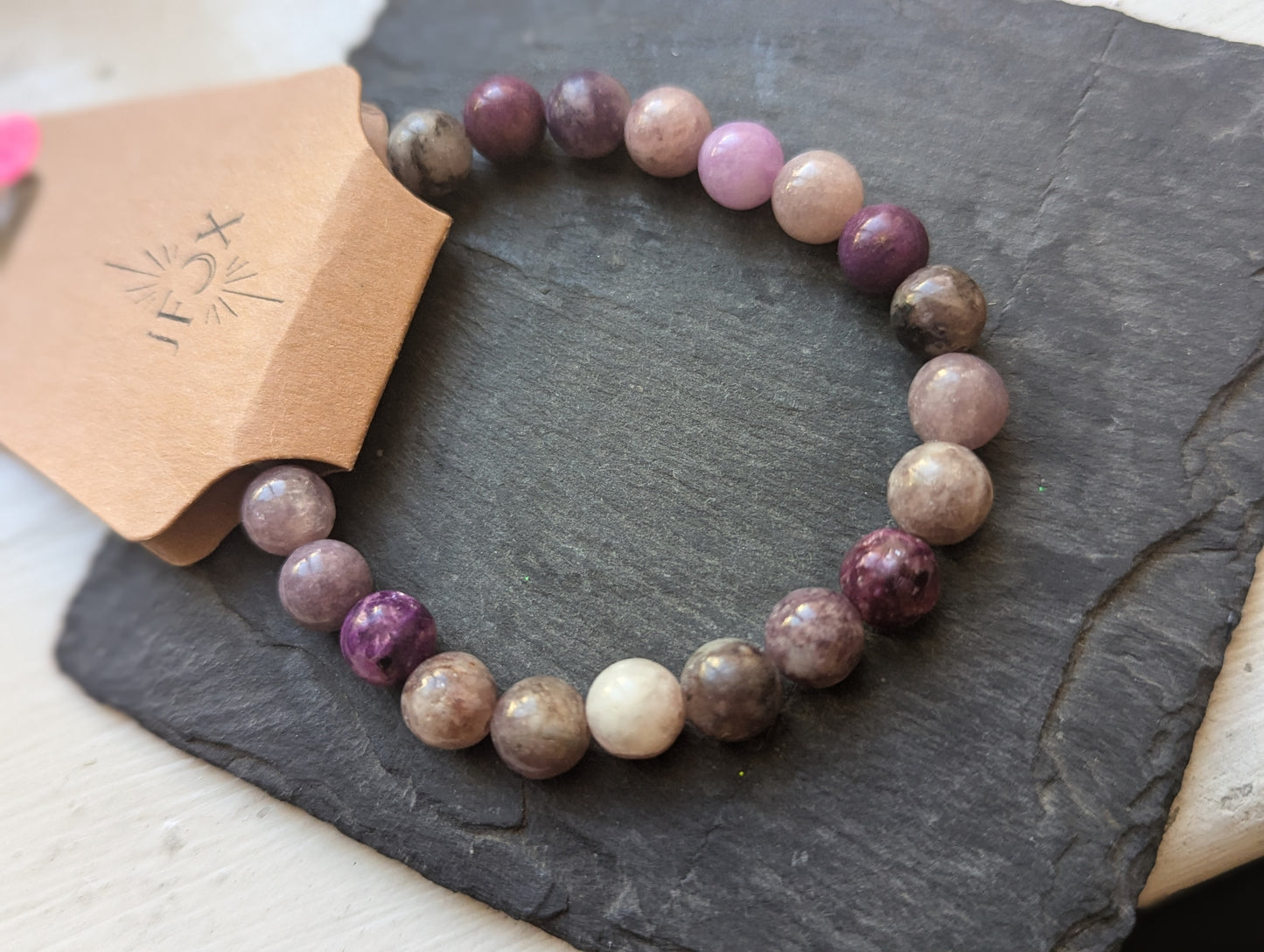 Pulseras de lepidolita (varios tamaños disponibles)