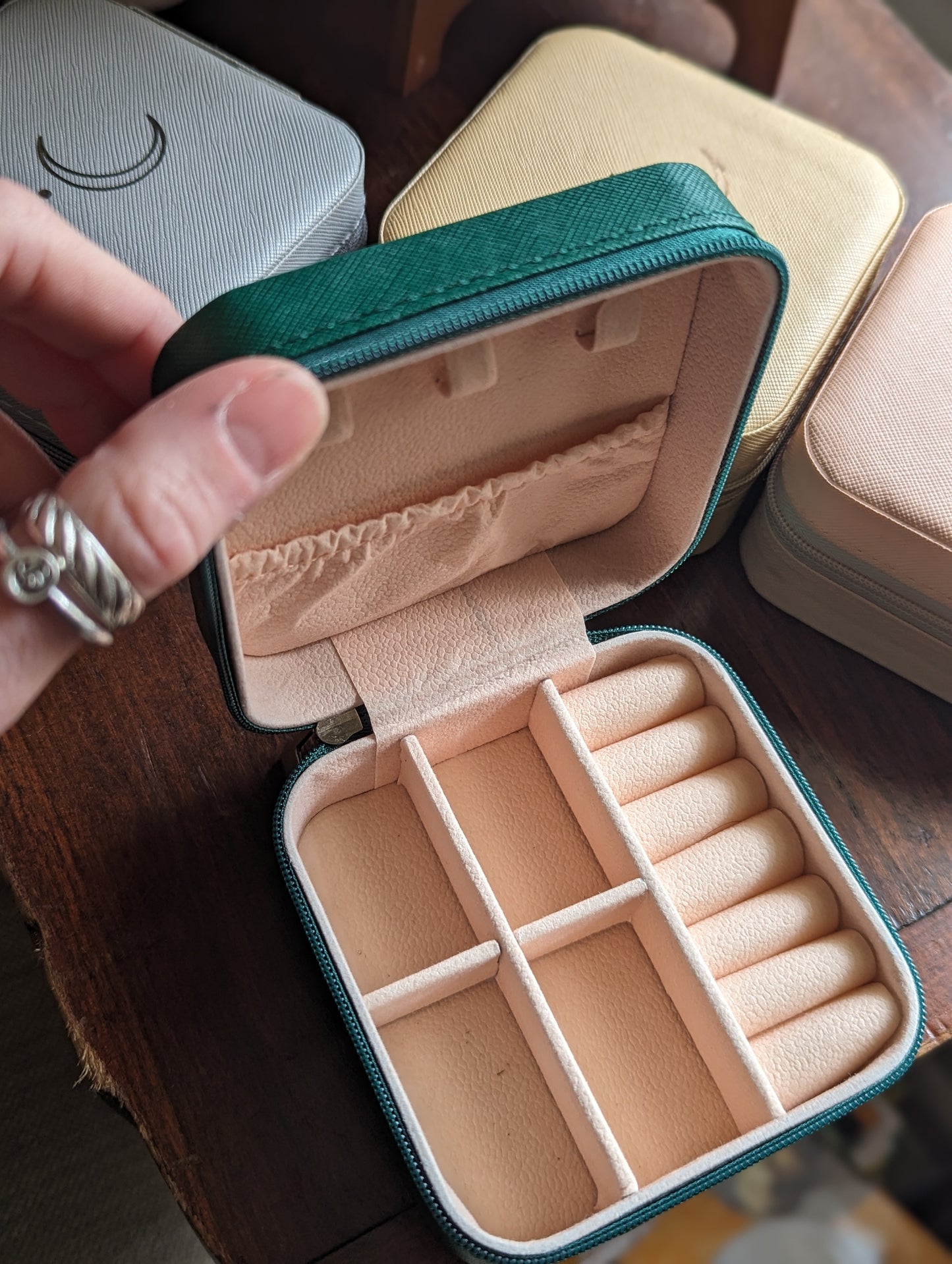 Estuche de viaje para joyas JFOX