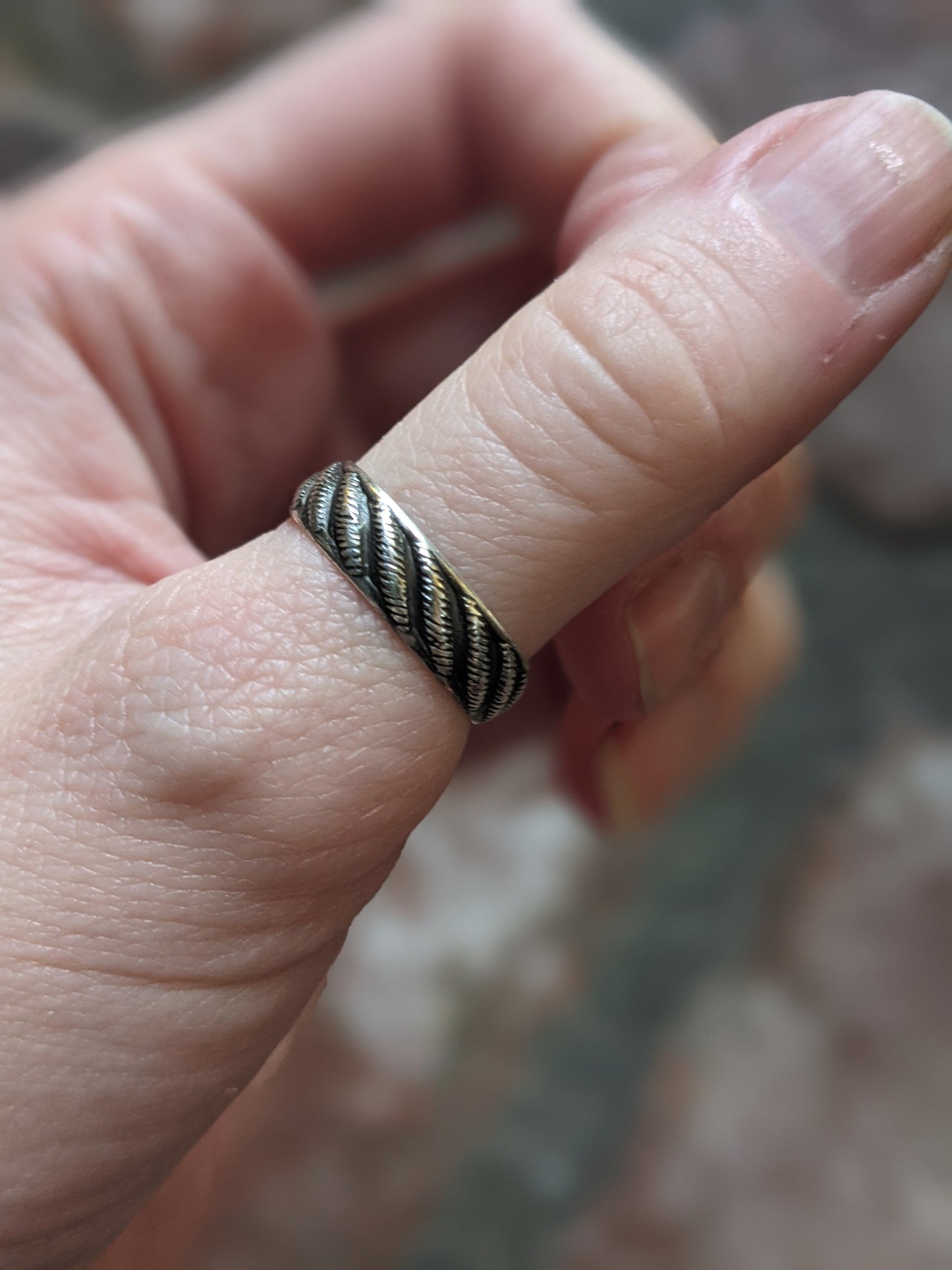 Diagonal Striped Design Band - MTO Any Size