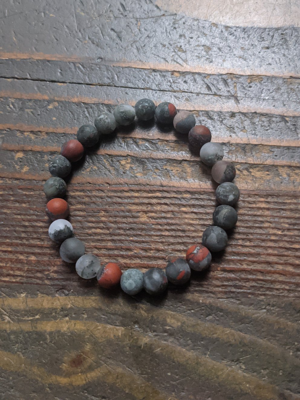 Pulsera de piedra de sangre africana (varios tamaños disponibles)