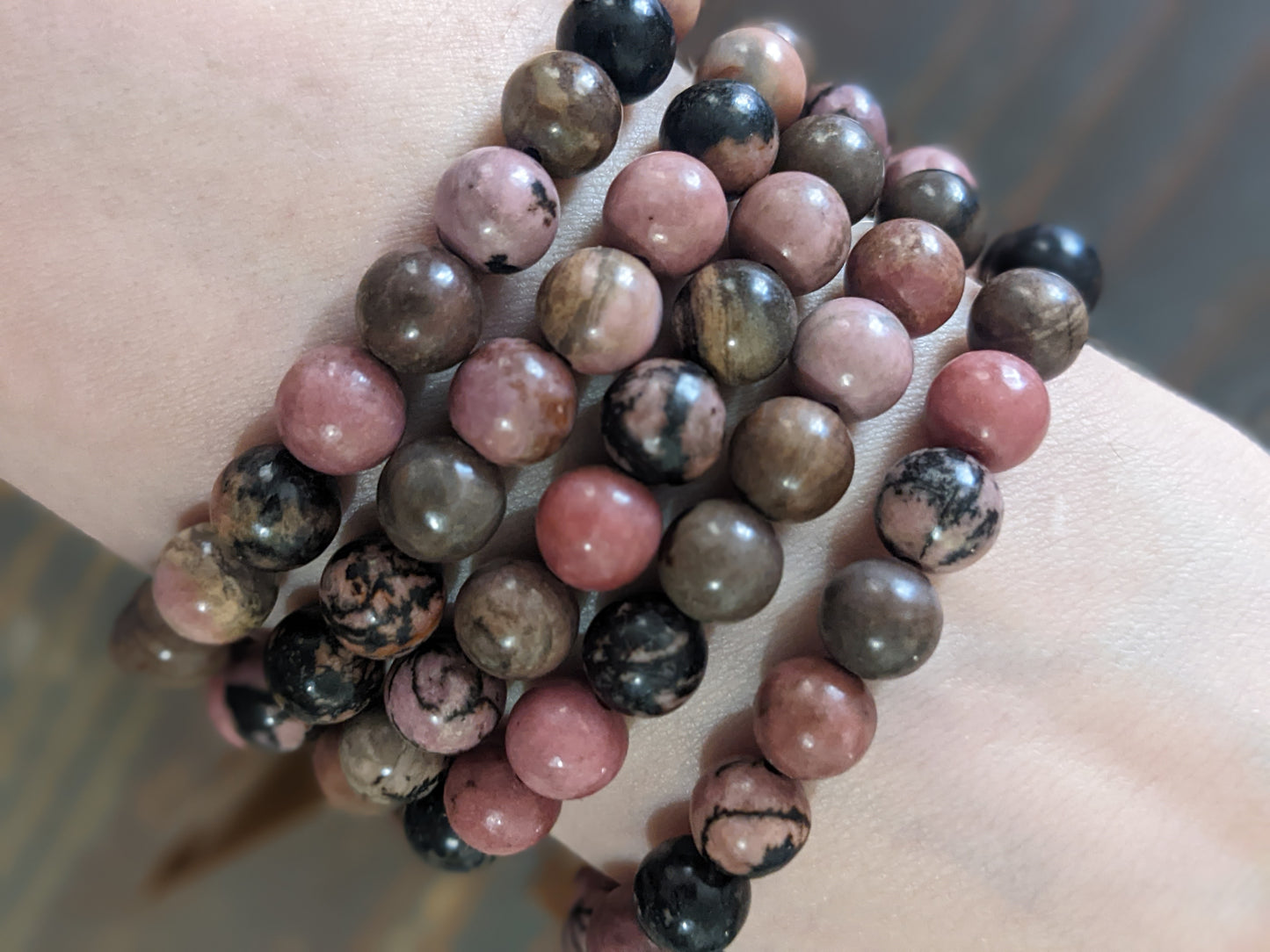 Pulseras de rodonita (varios tamaños disponibles) *Estilo retirado*