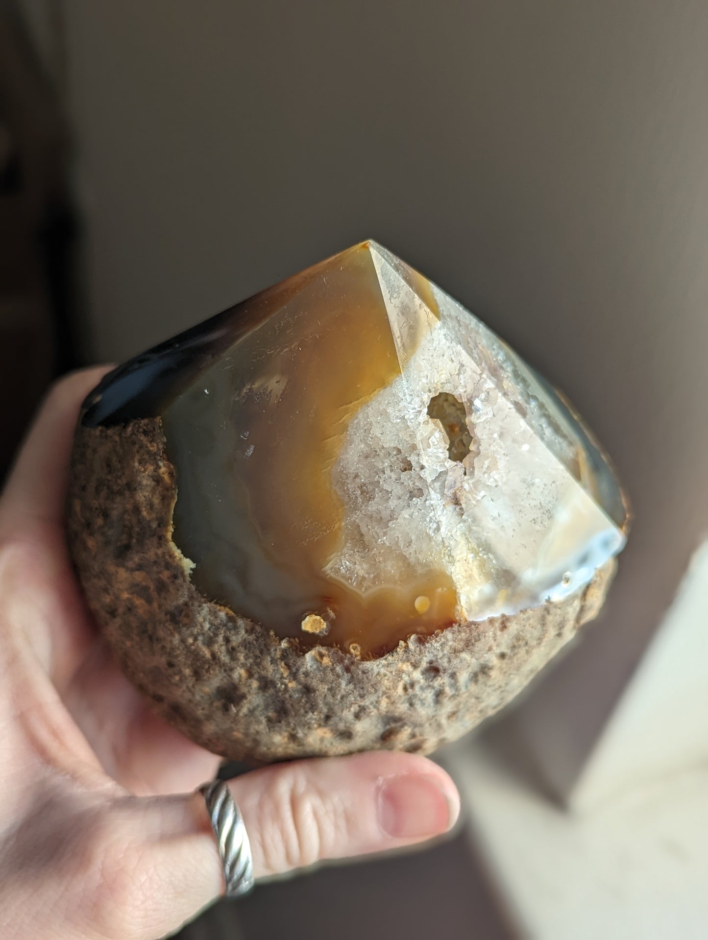 Half Rough Natural Agate Towers