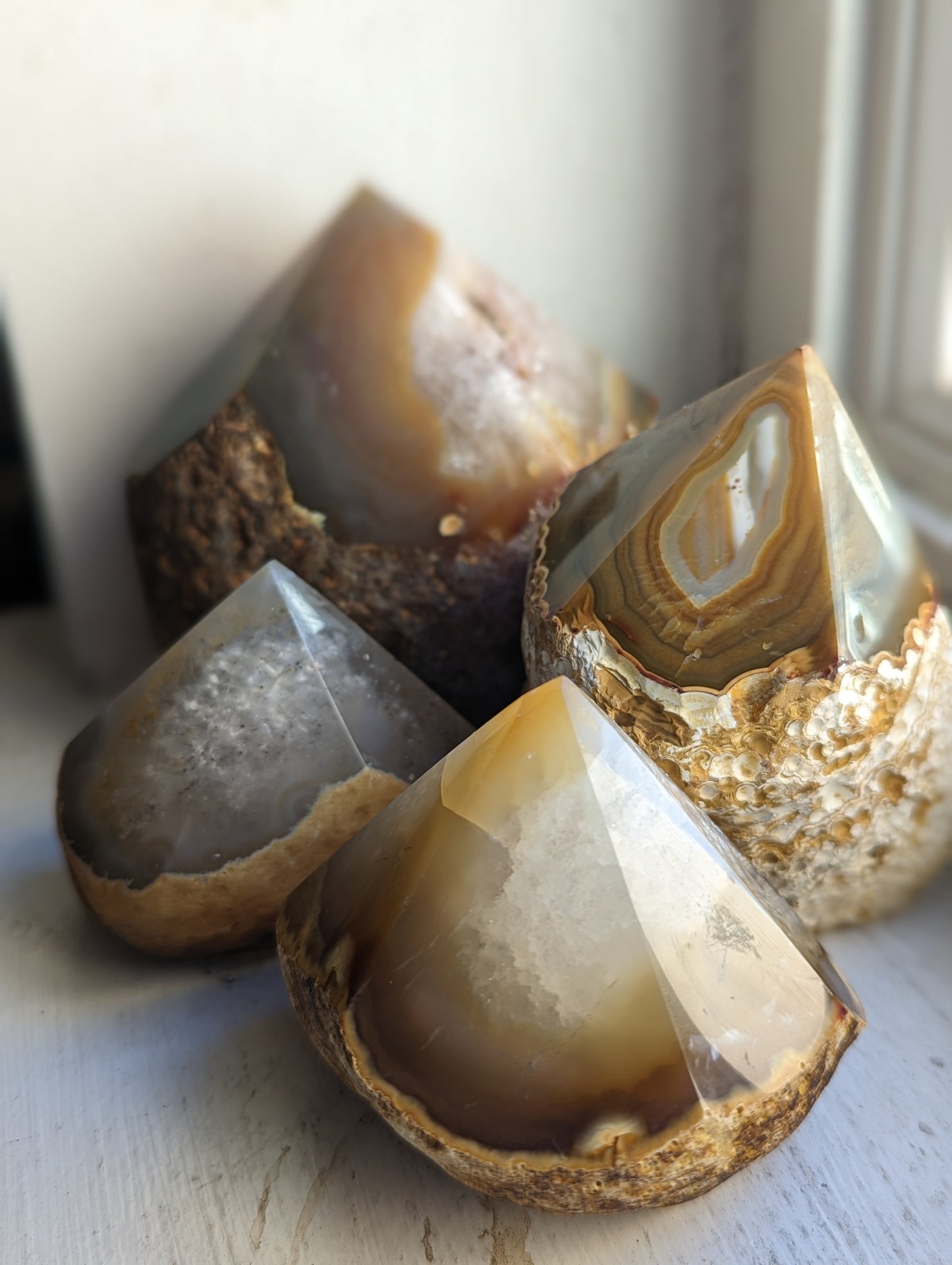 Half Rough Natural Agate Towers