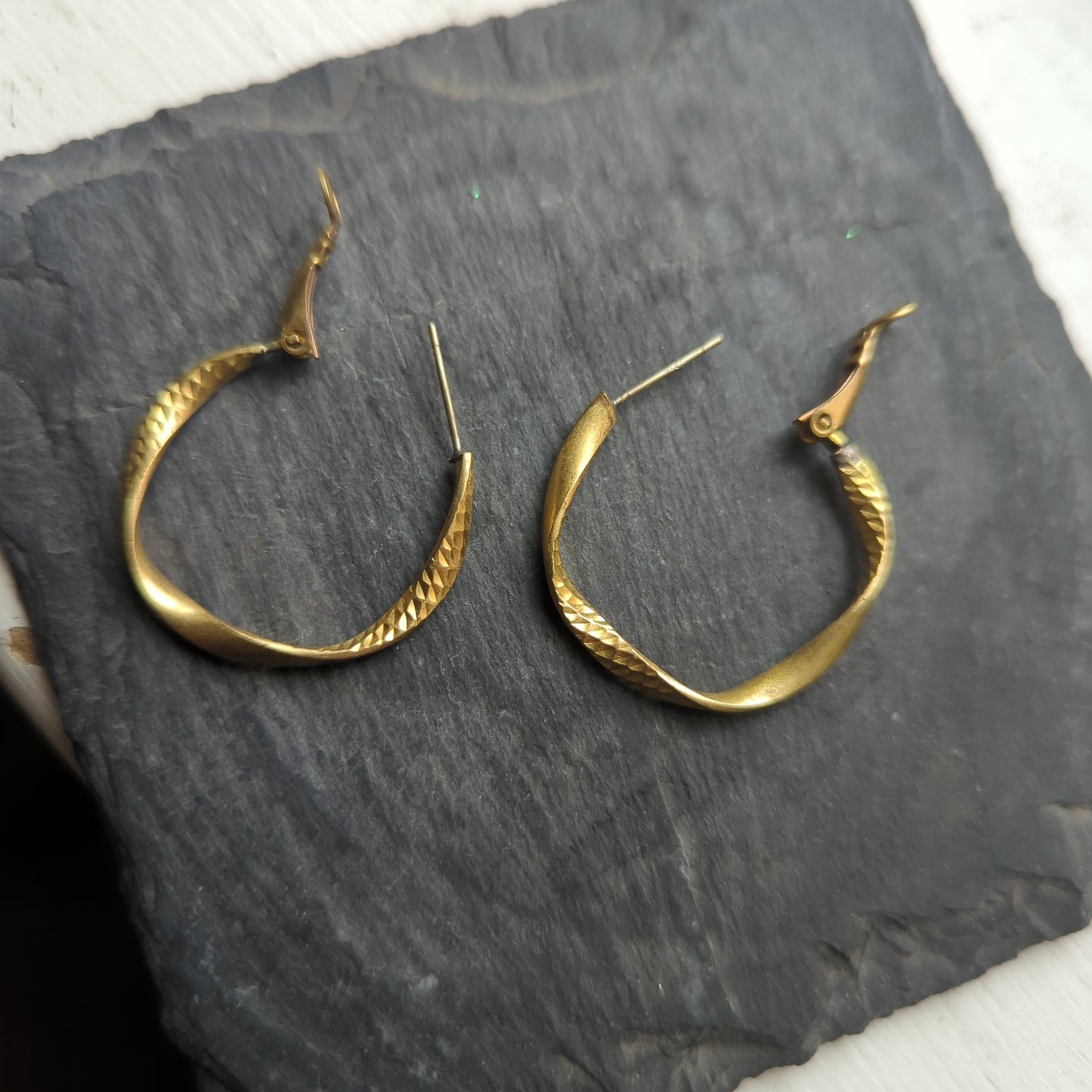 Twisted Texture Large Brass hoops