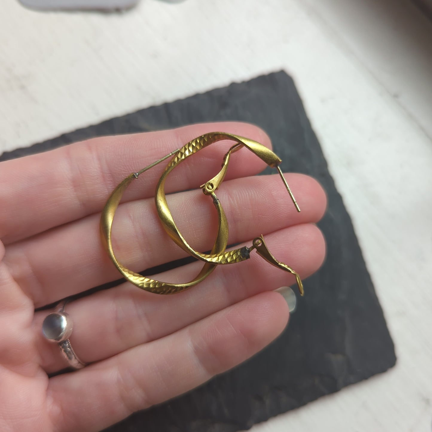 Twisted Texture Large Brass hoops