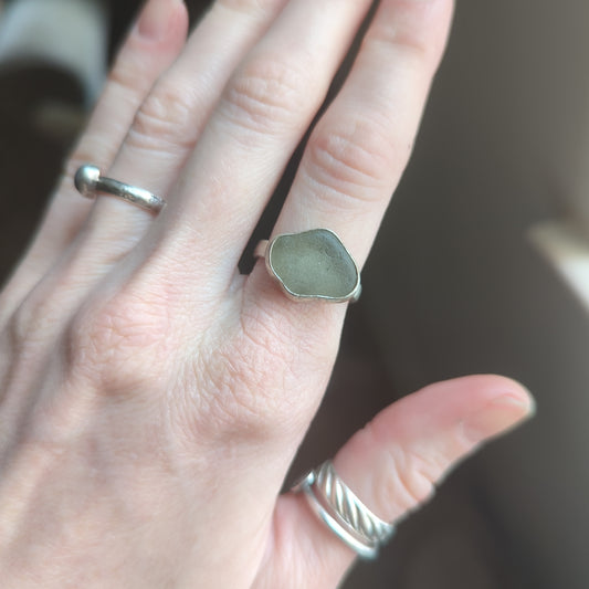 Clear Seaglass Cloud Sterling Silver Ring - Size 7.5