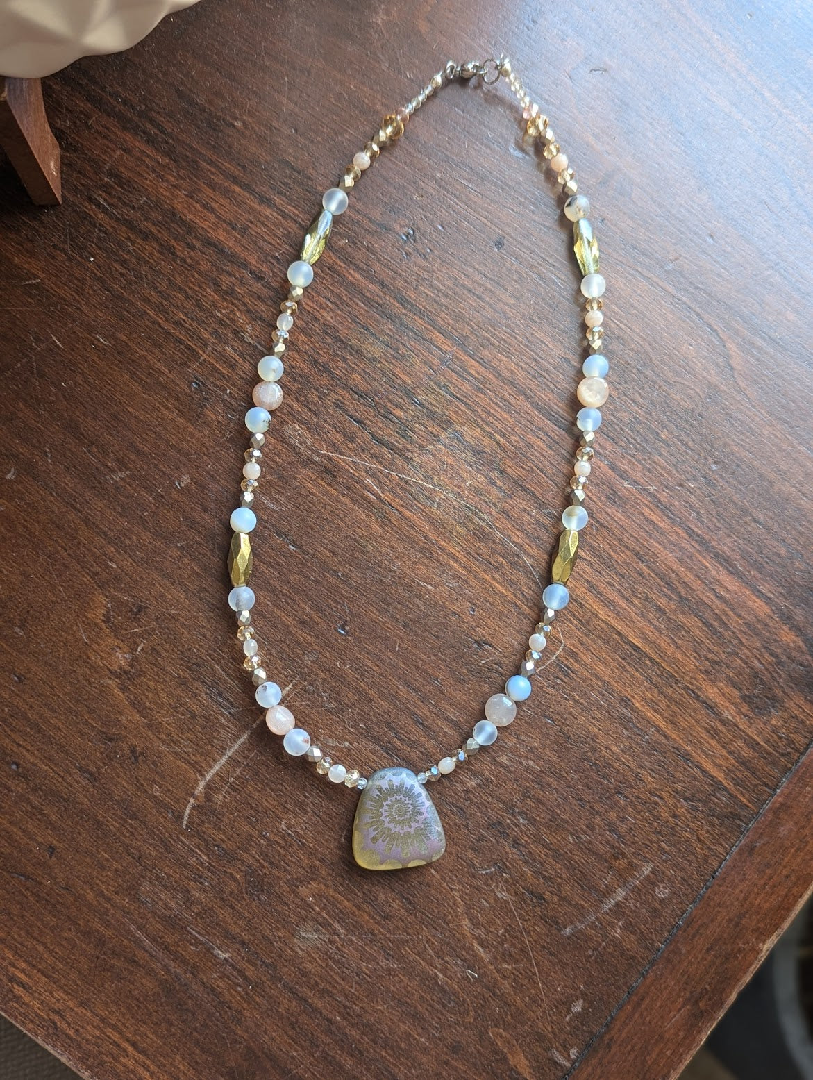 Peach and Gold Ammonite Short Beaded Necklace