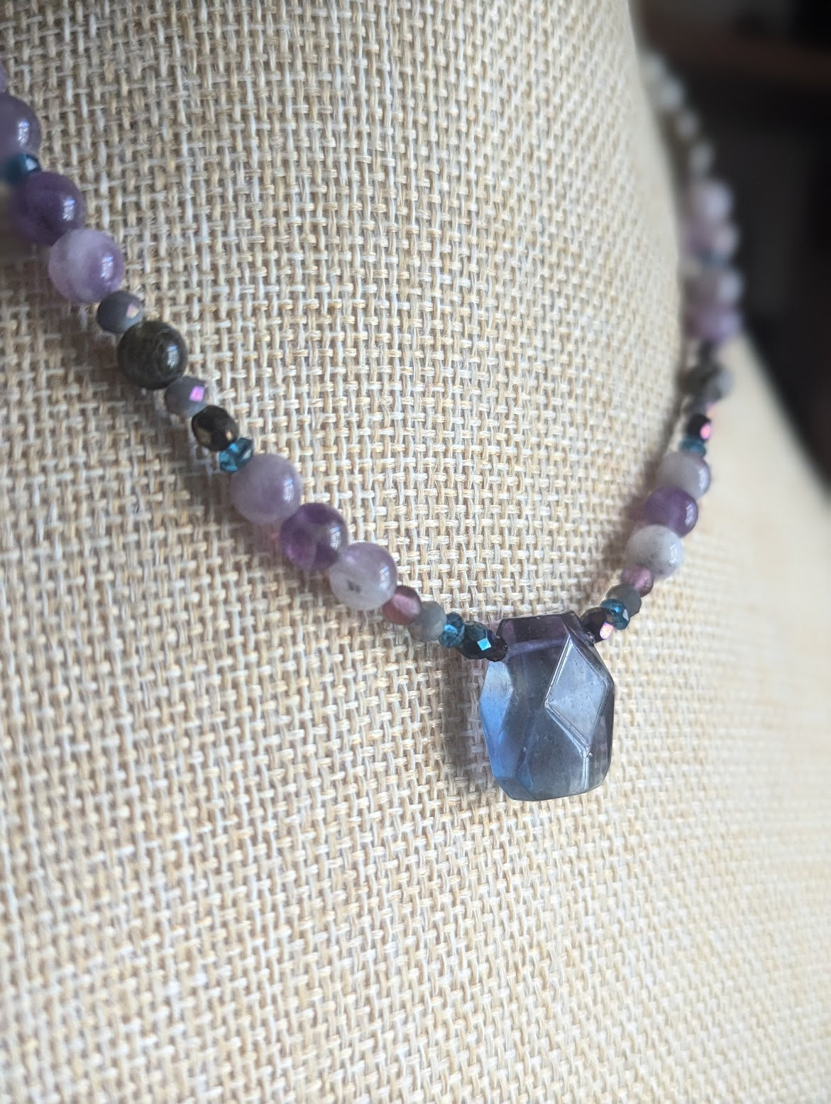 Amethyst and Fluorite Short Beaded Necklace