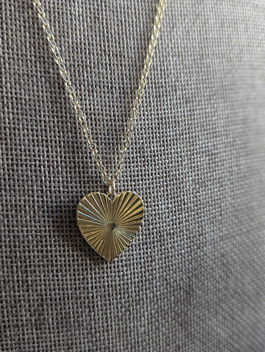 Etched Burst 14kGF Heart Necklace