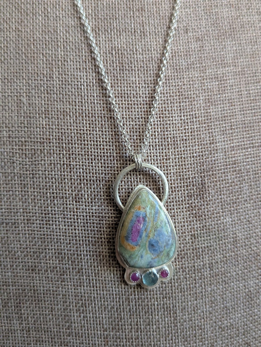 Ruby Fuchsite, Pink Sapphire and Green Kyanite Full Circle Sterling Silver Necklace