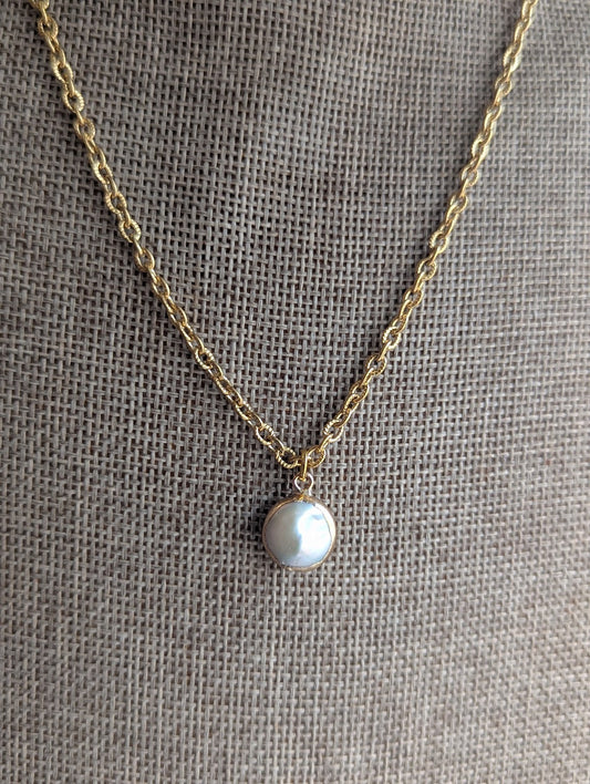 Pink Freshwater Pearl Gold Necklace