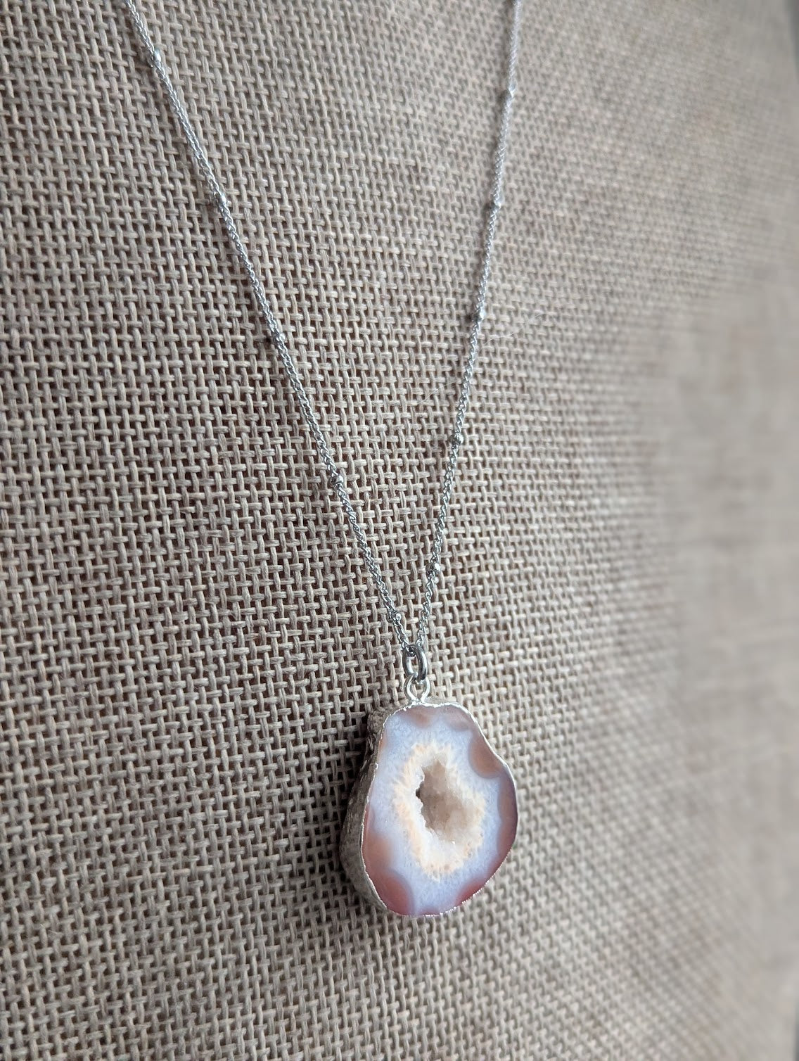 Red and White Agate Slice Silver Necklace