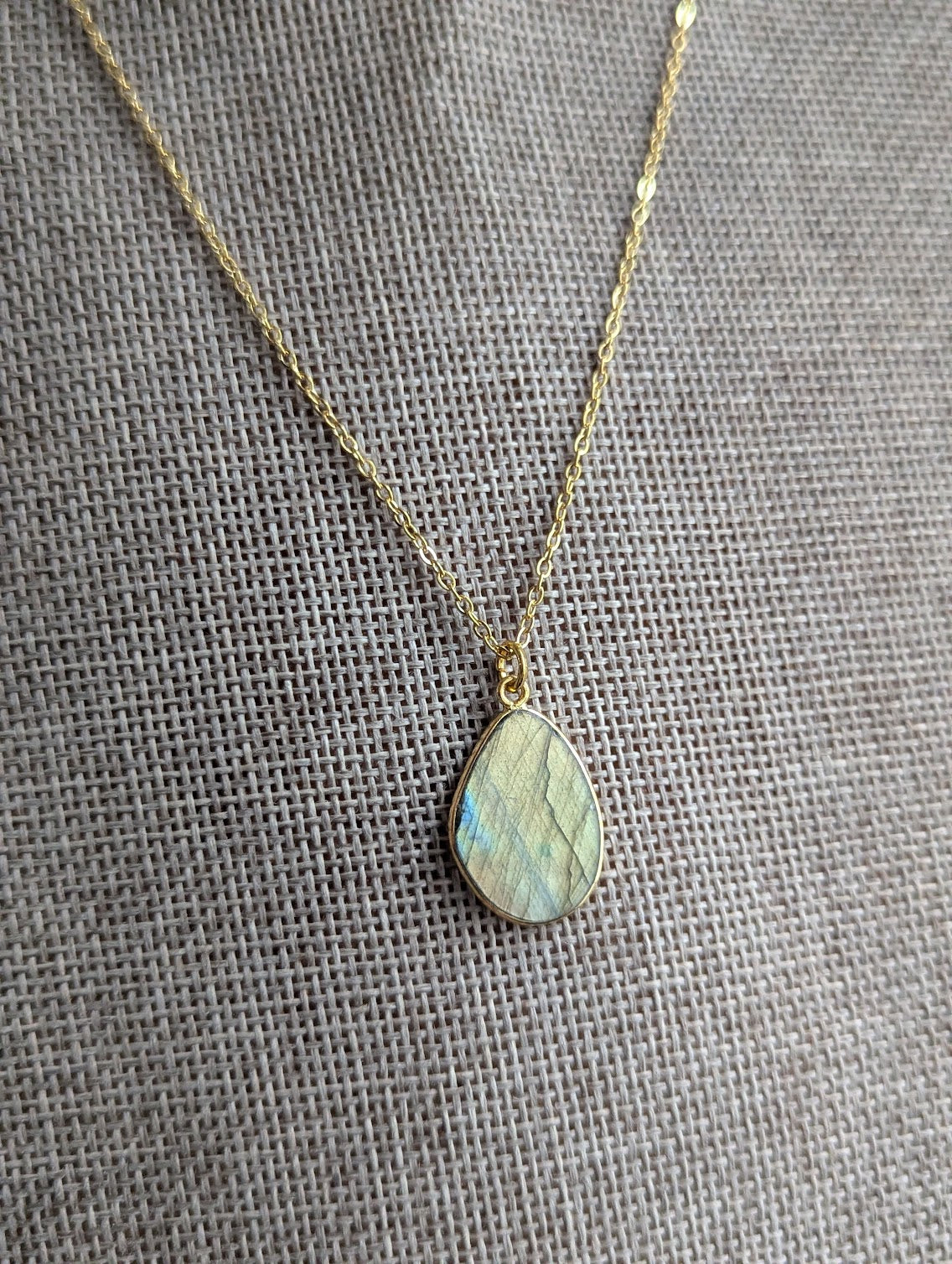 Labradorite Gold Necklace