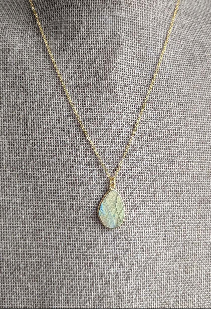 Labradorite Gold Necklace