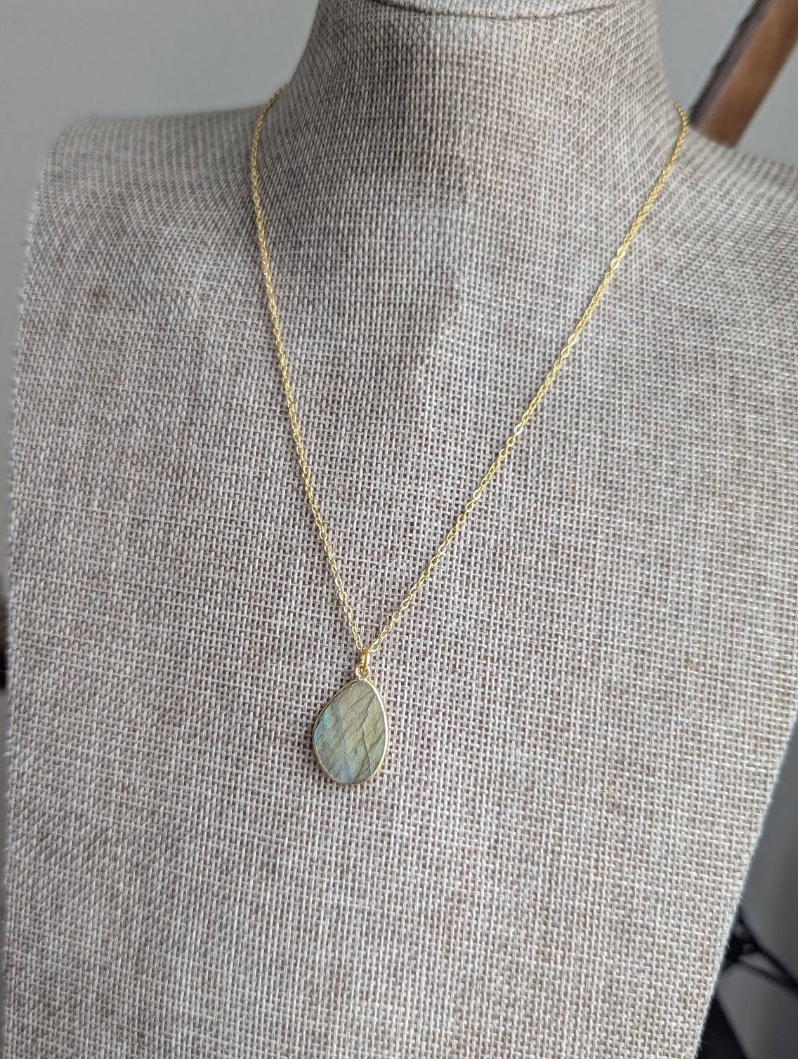 Labradorite Gold Necklace