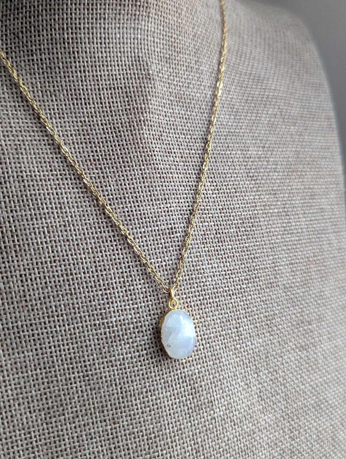 Moonstone Oval Gold Necklace