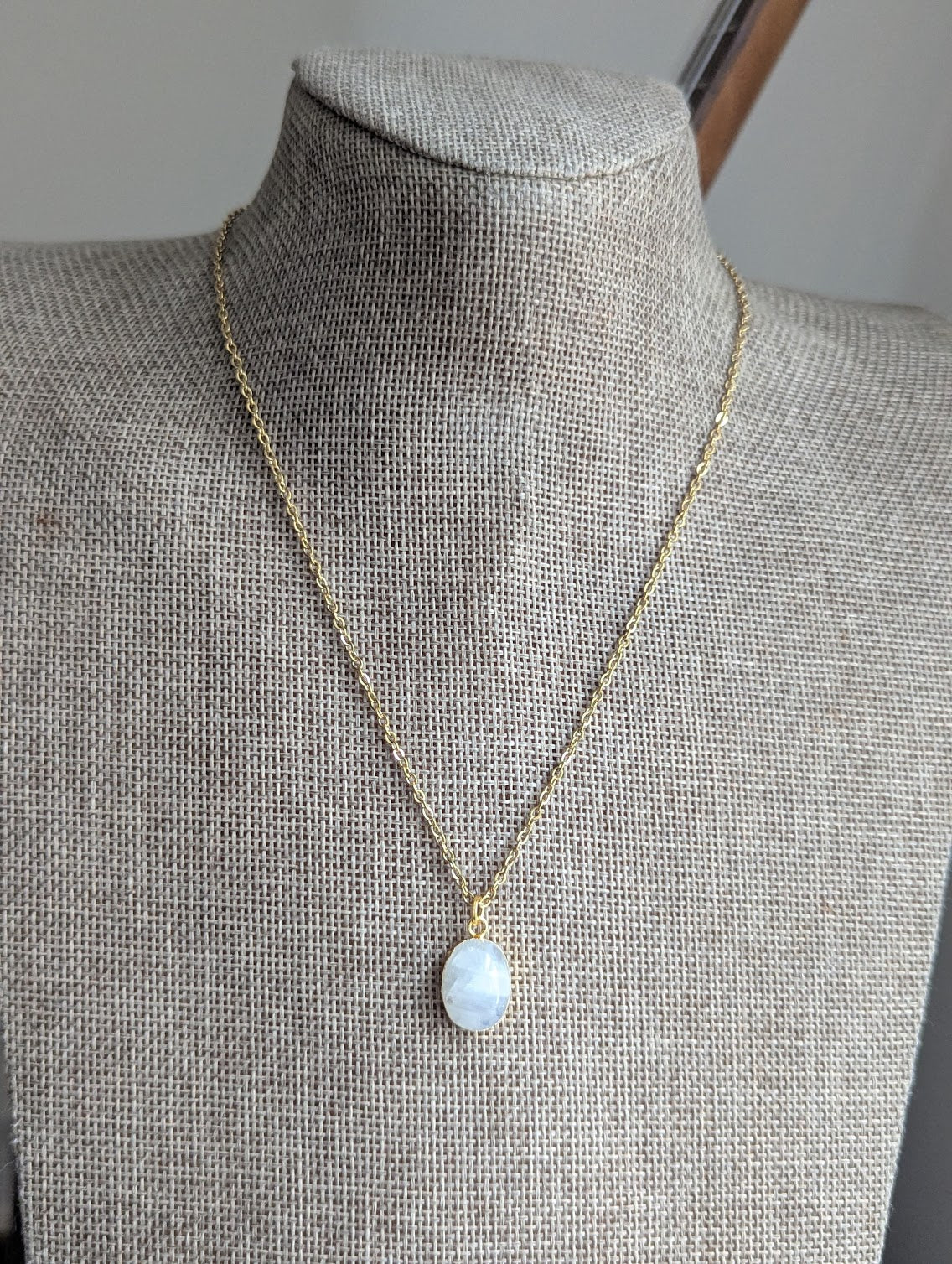 Moonstone Oval Gold Necklace